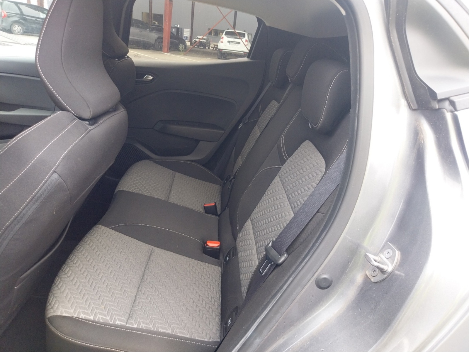 Vente en ligne Renault Clio 5 Clio TCe 100 GPL au prix de 14 690 €
