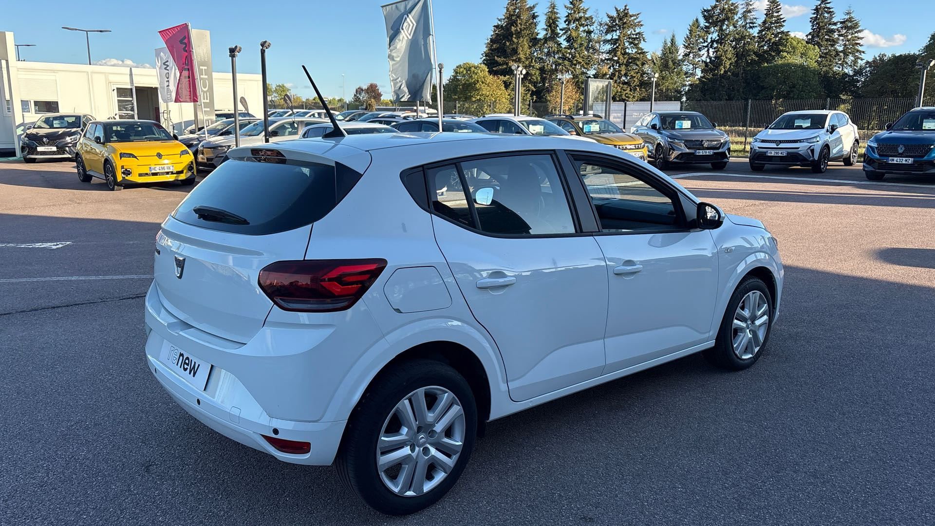 Vente en ligne Dacia Sandero  ECO-G 100 au prix de 12 990 €