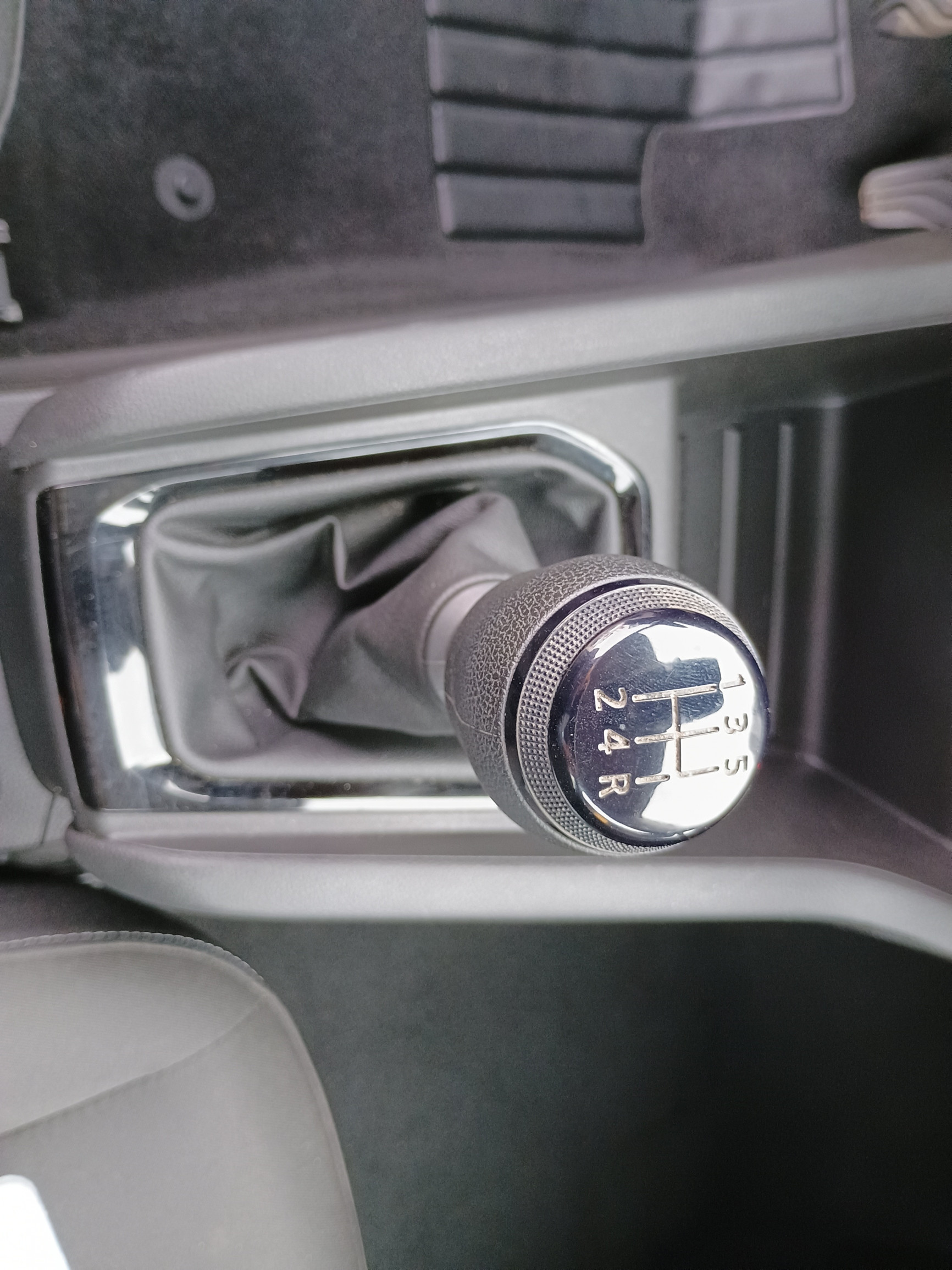 Vente en ligne Renault Clio 5 Clio SCe 65 - 21N au prix de 11 990 €