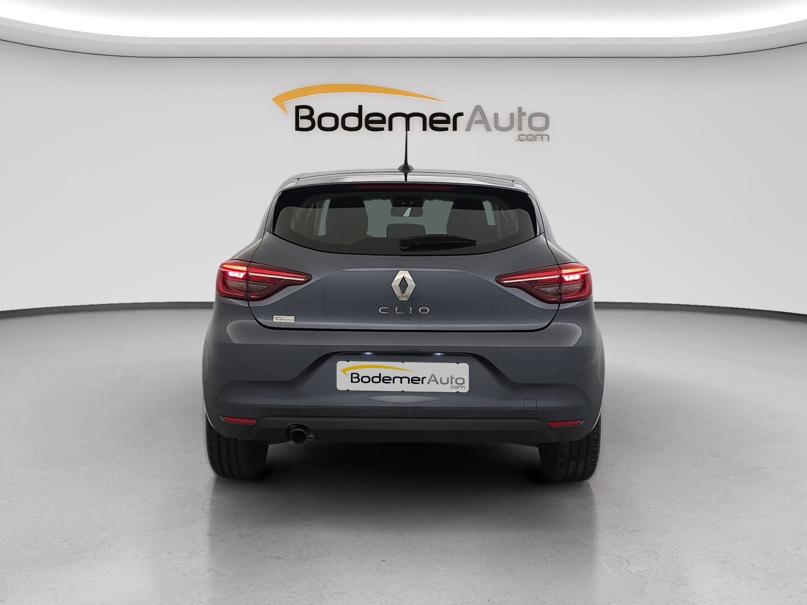 Vente en ligne Renault Clio 5 Clio TCe 100 GPL - 21N au prix de 13 990 €