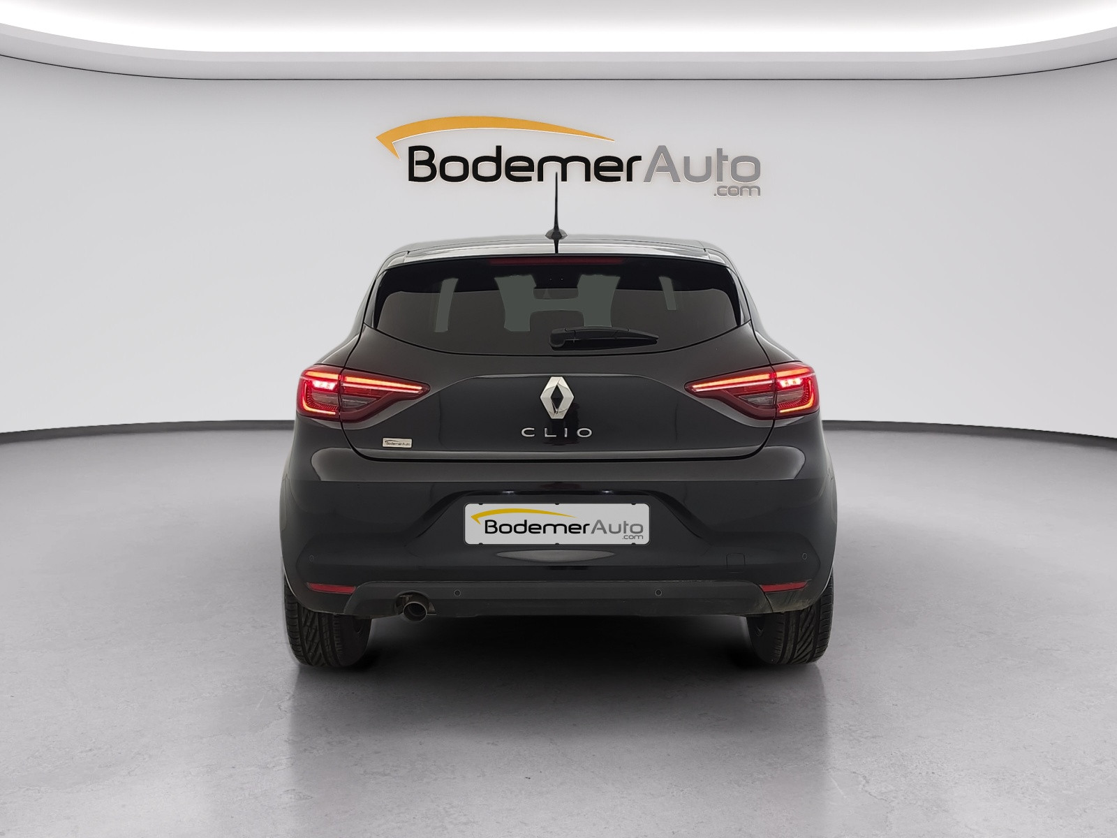 Vente en ligne Renault Clio 5 Clio TCe 100 GPL au prix de 14 390 €