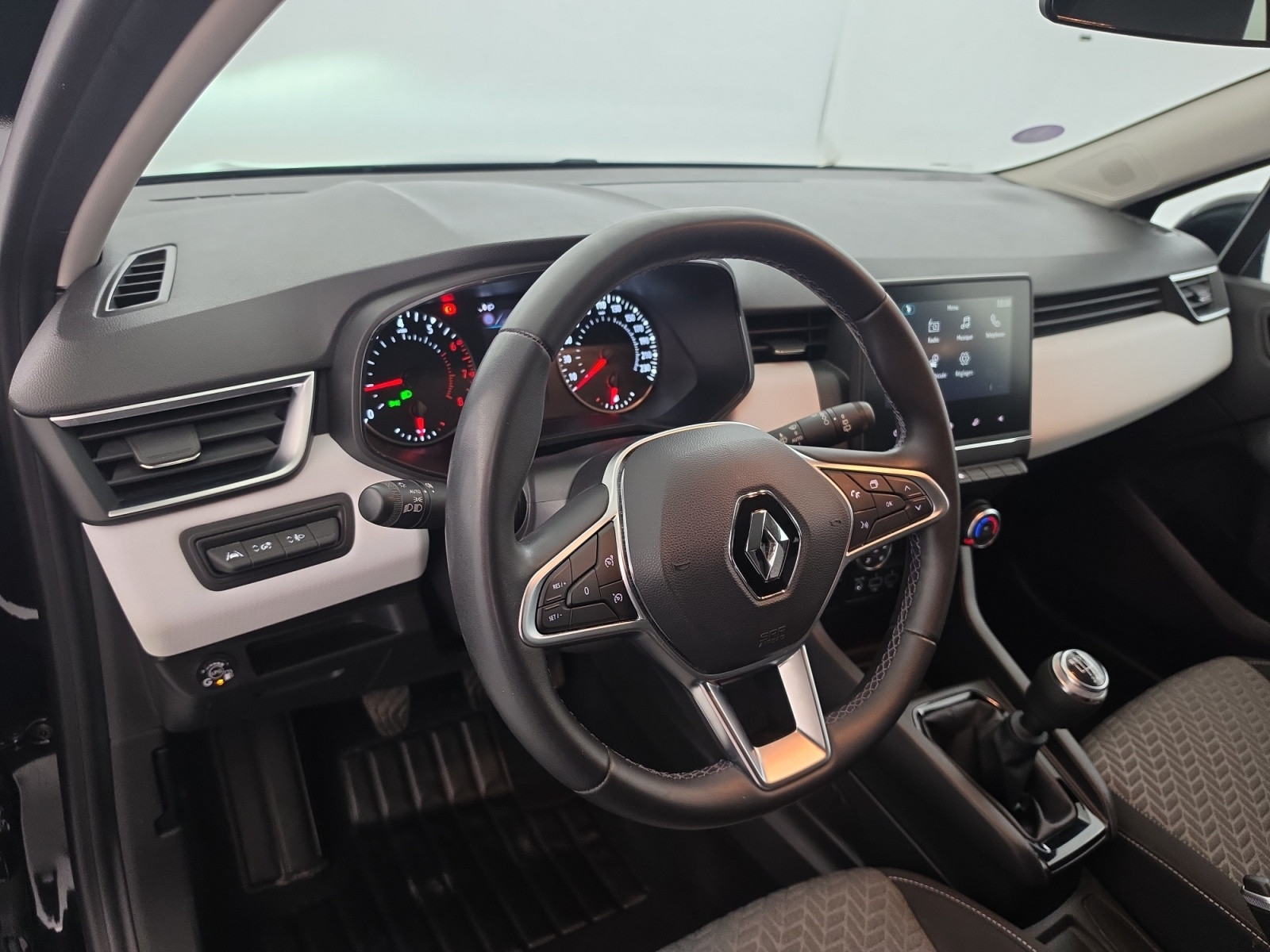 Vente en ligne Renault Clio 5 Clio TCe 100 GPL au prix de 14 390 €