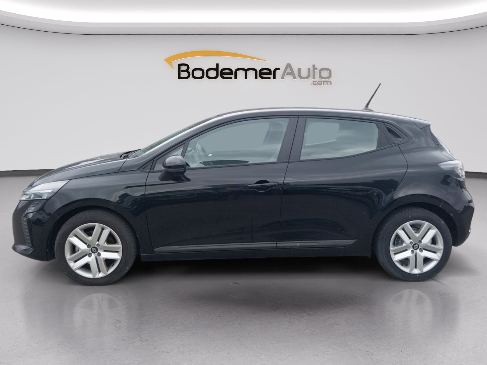 Vente en ligne Renault Clio 5 Clio Blue dCi 100 ch GSR2 au prix de 17 990 €