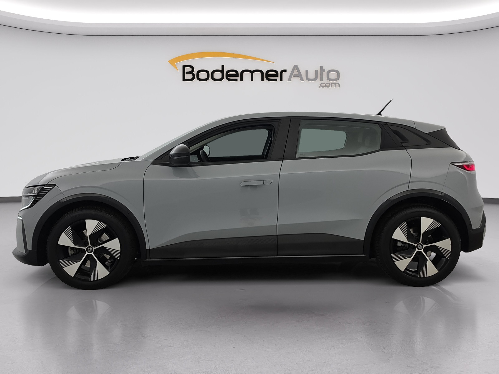 Vente en ligne Renault Megane E-Tech  EV40 130ch standard charge au prix de 18 991 €