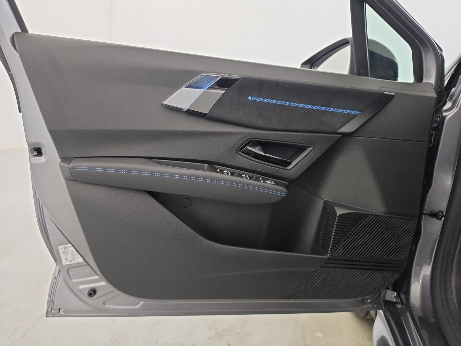 Vente en ligne Renault Clio 6 Clio E-Tech full hybrid 160 ch au prix de 28 990 €