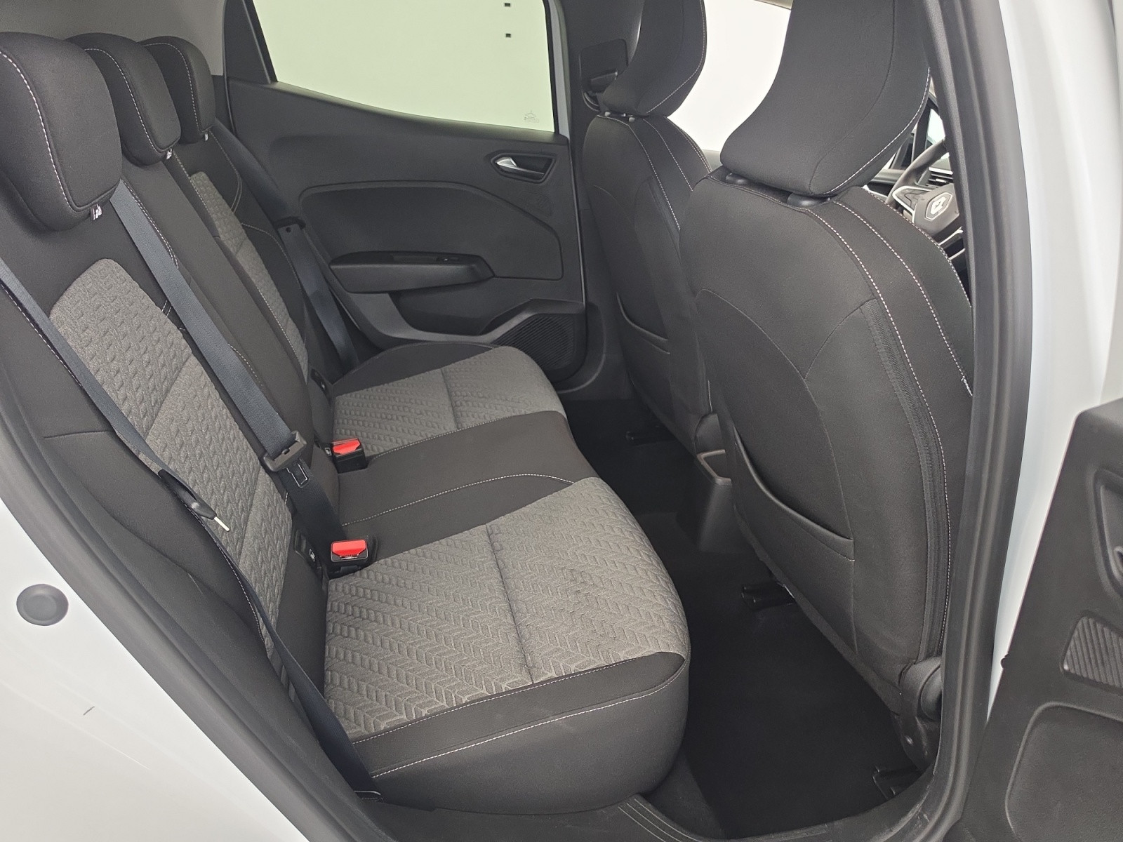 Vente en ligne Renault Clio 5 Clio Blue dCi 100 au prix de 13 490 €