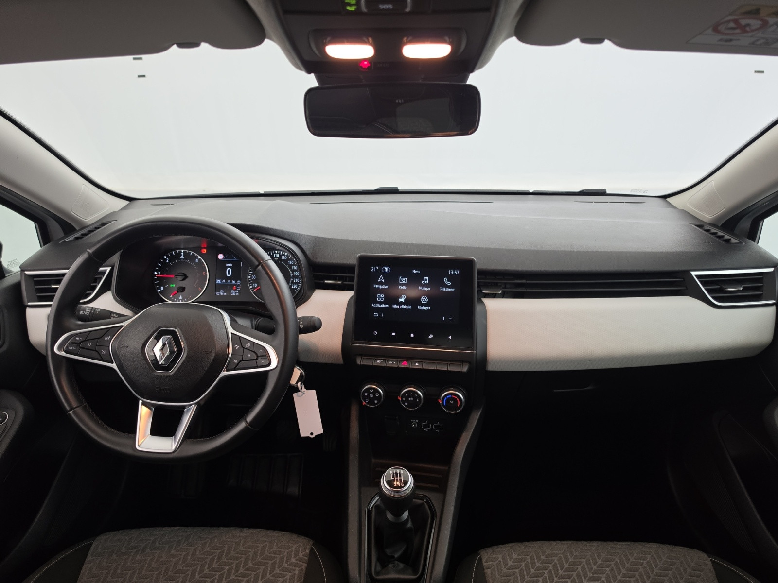 Vente en ligne Renault Clio 5 Clio Blue dCi 100 au prix de 13 490 €