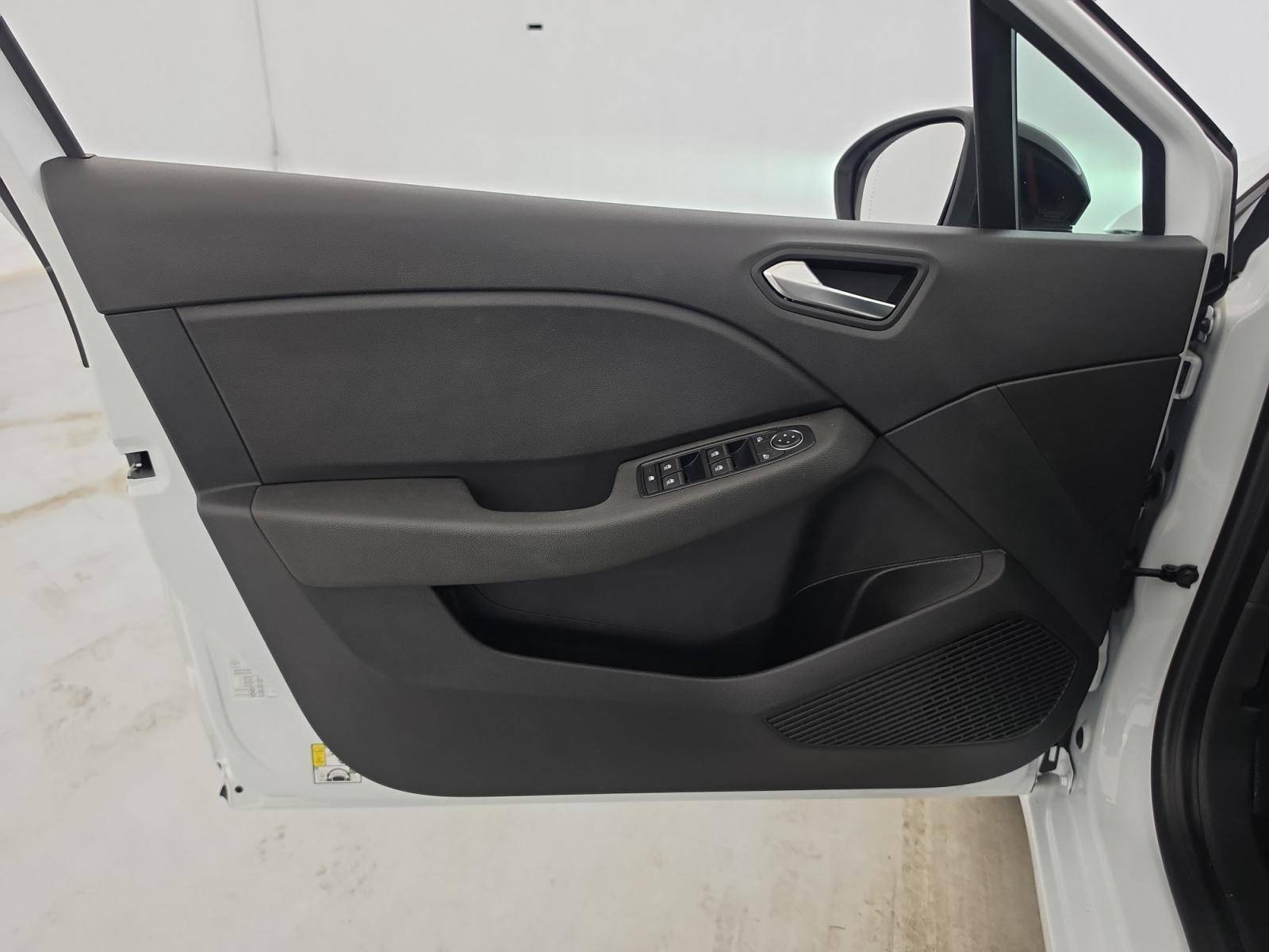 Vente en ligne Renault Clio 5 Clio TCe 90 au prix de 13 990 €