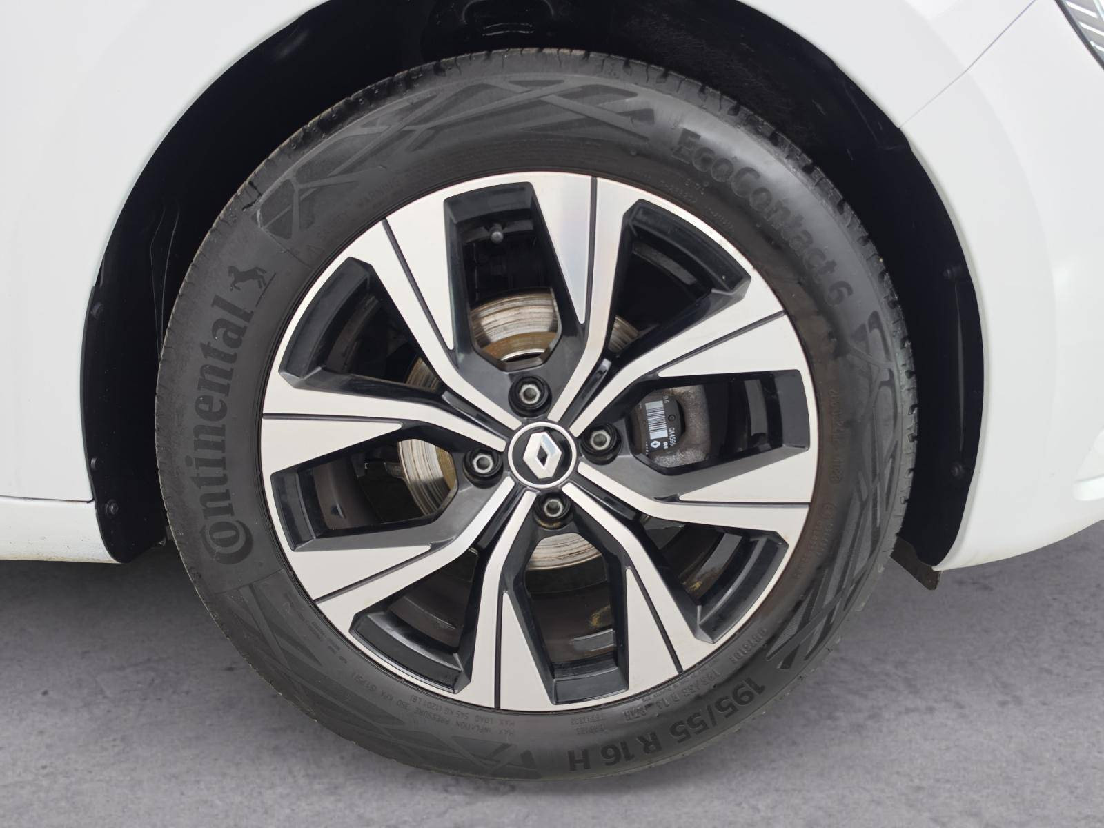 Vente en ligne Renault Clio 5 Clio TCe 90 au prix de 13 990 €