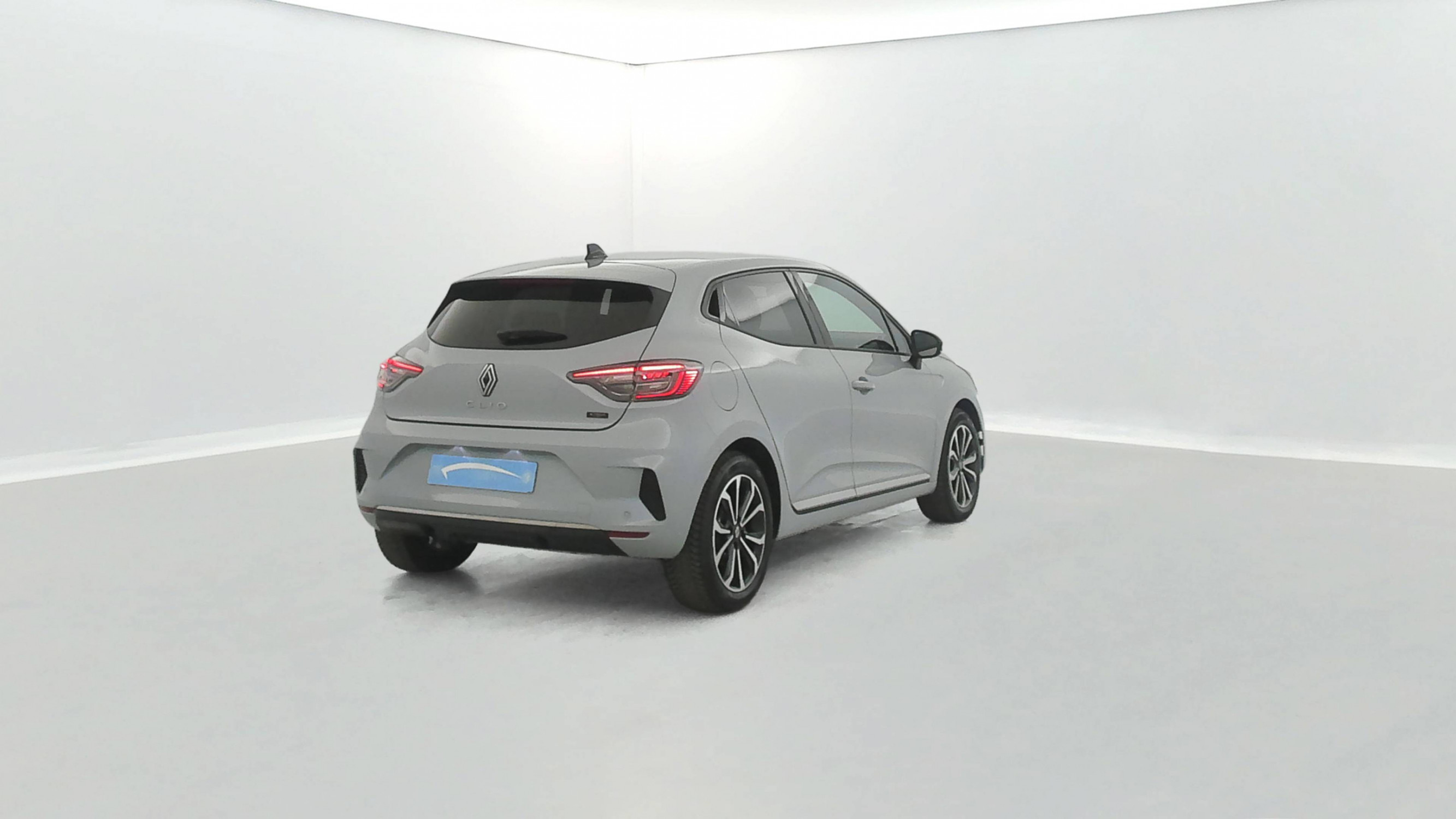 Vente en ligne Renault Clio 5 Clio E-Tech full hybrid 145 ch GSR2 au prix de 19 991 €