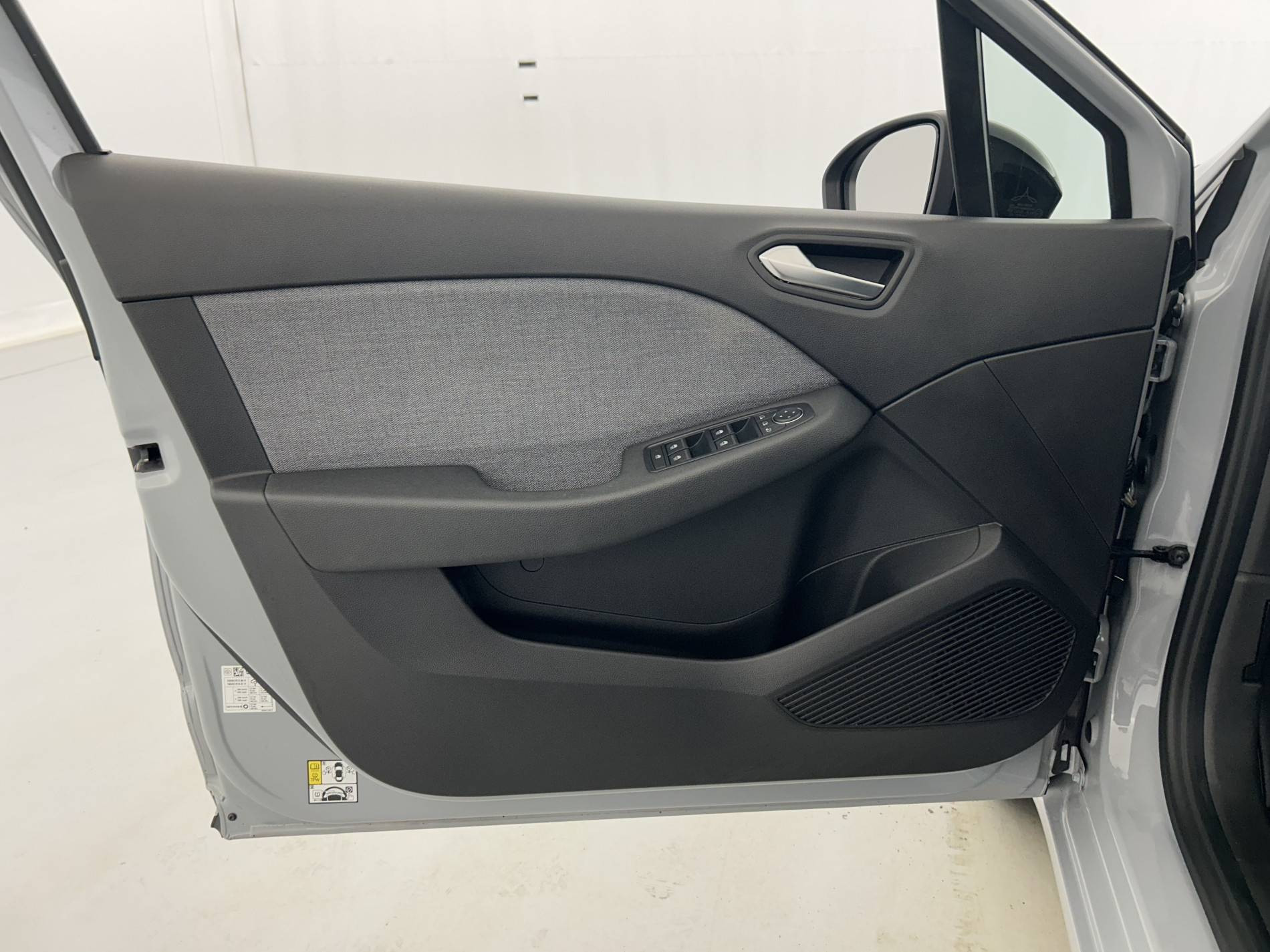 Vente en ligne Renault Clio 5 Clio E-Tech full hybrid 145 ch GSR2 au prix de 19 991 €