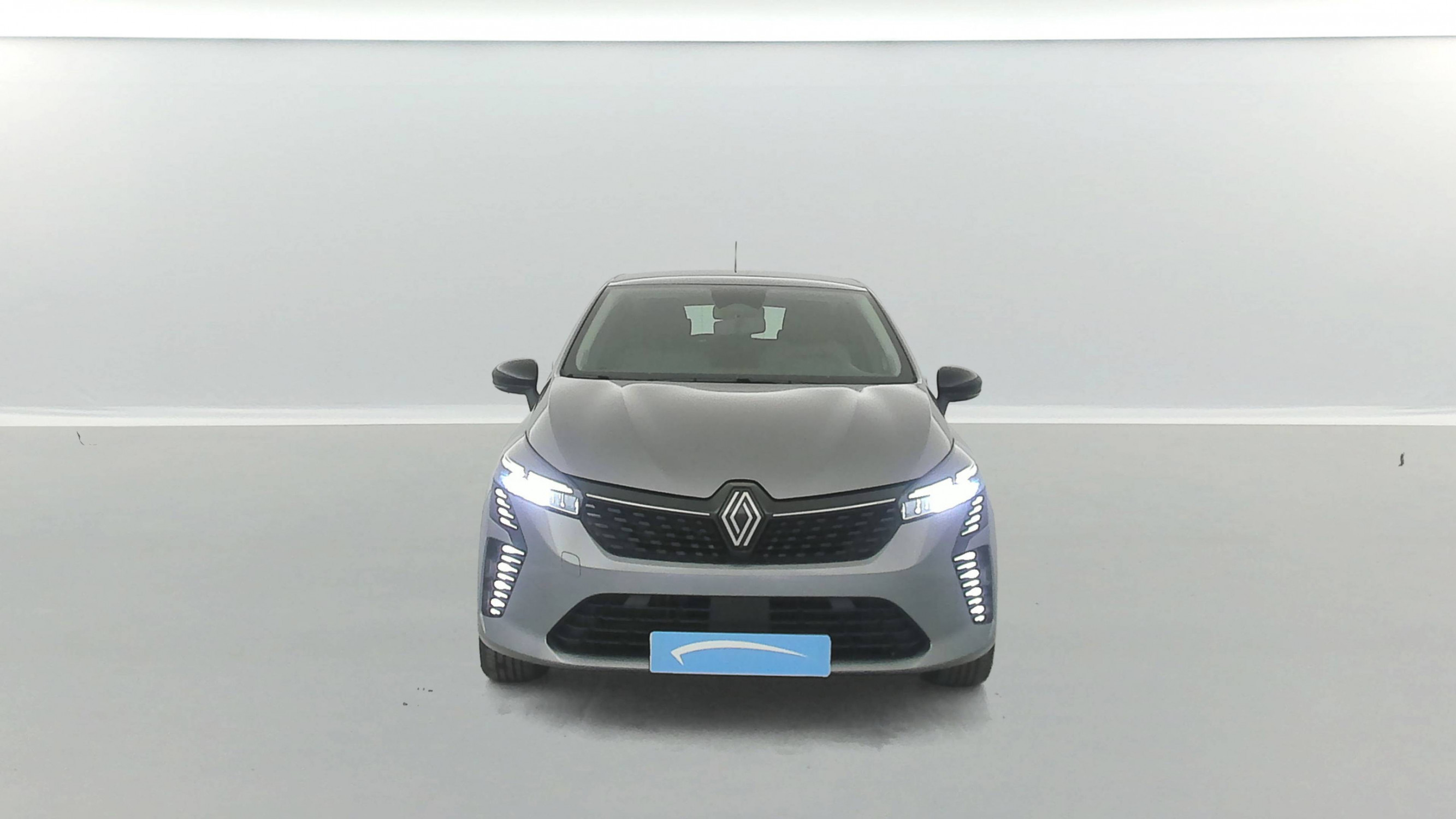 Vente en ligne Renault Clio 5 Clio E-Tech full hybrid 145 ch GSR2 au prix de 17 391 €