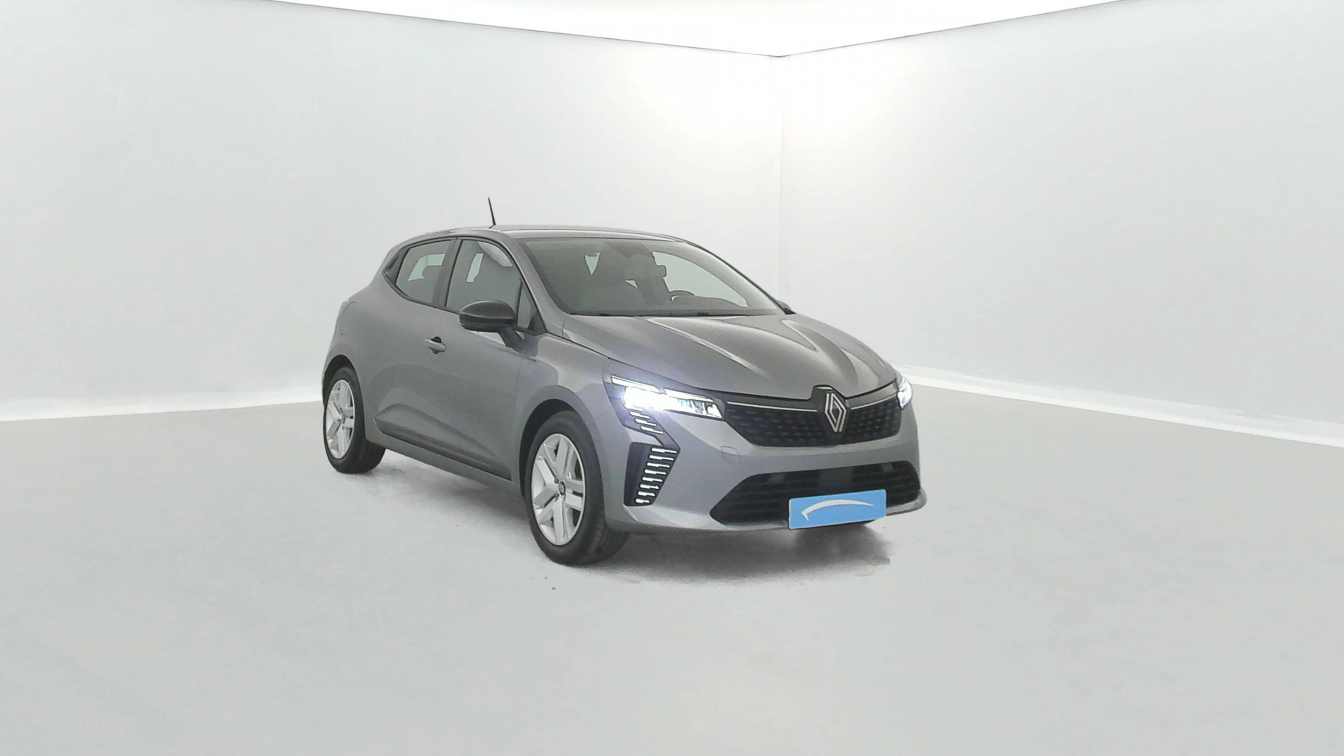 Vente en ligne Renault Clio 5 Clio E-Tech full hybrid 145 ch GSR2 au prix de 17 391 €