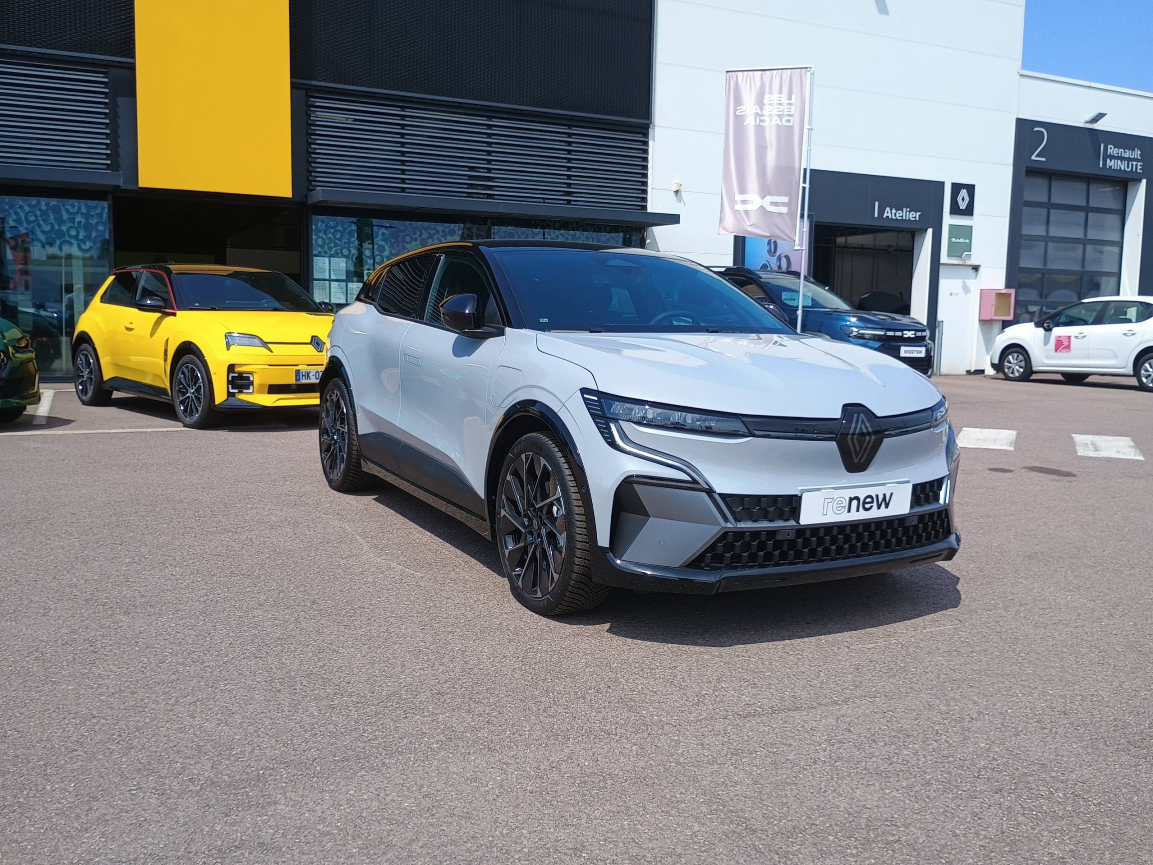 Vente en ligne Renault Megane E-Tech  220 ch autonomie confort au prix de 41 000 €