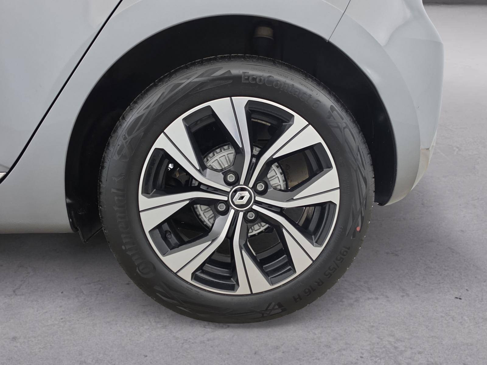 Vente en ligne Renault Clio 5 Clio TCe 100 GPL au prix de 14 291 €