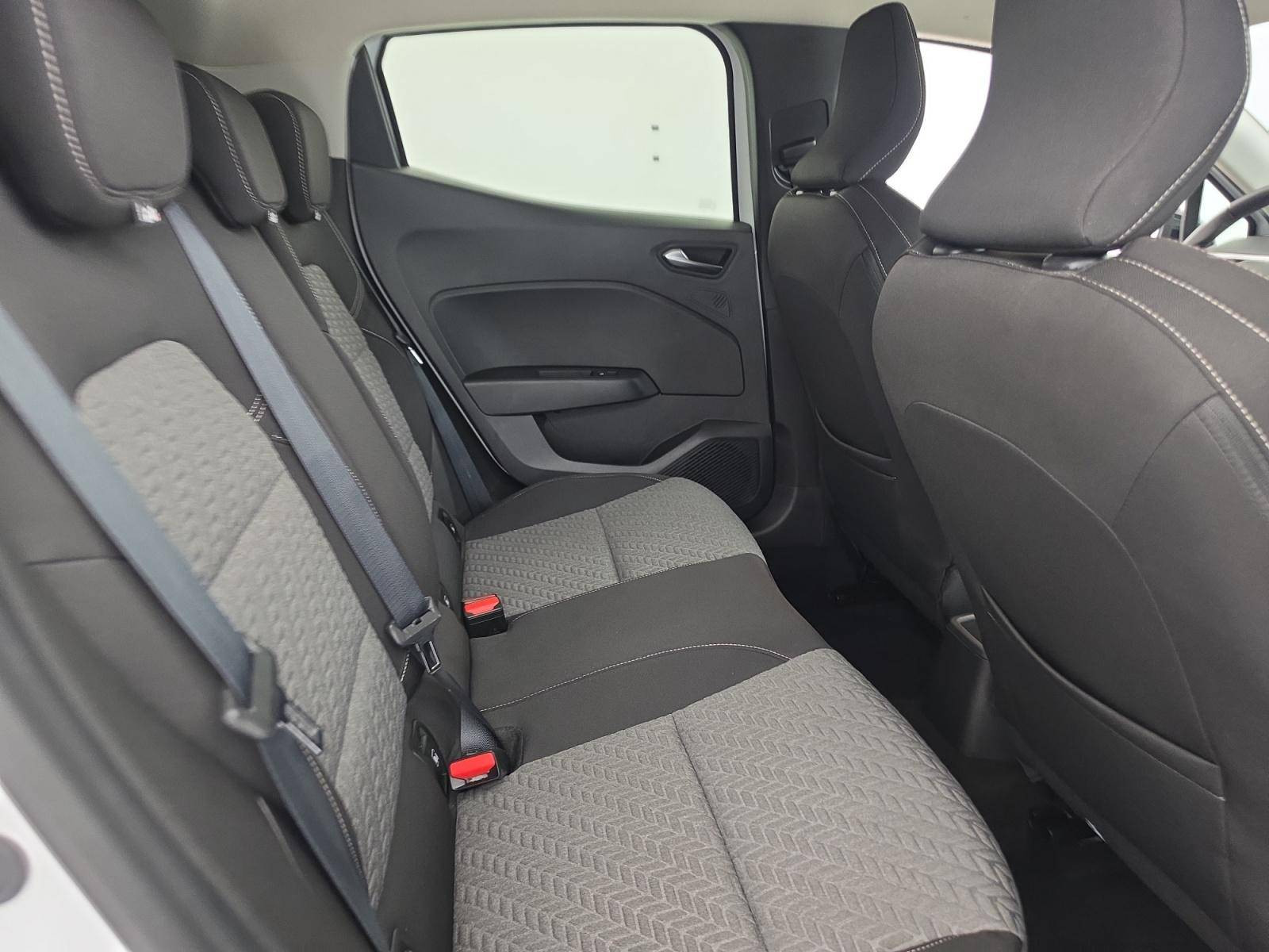 Vente en ligne Renault Clio 5 Clio TCe 90 au prix de 13 690 €