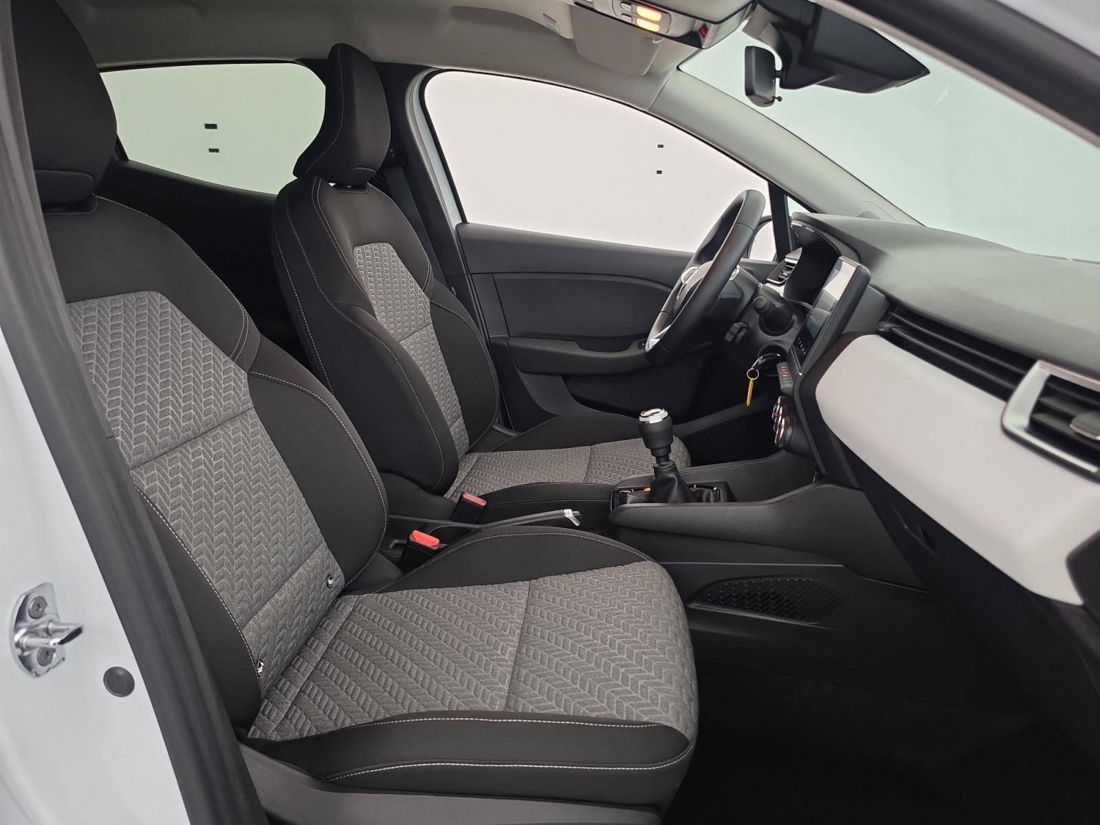 Vente en ligne Renault Clio 5 Clio TCe 90 au prix de 13 690 €