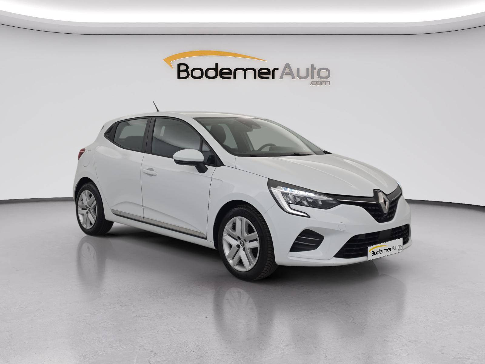 Vente en ligne Renault Clio 5 Clio TCe 90 - 21N au prix de 12 490 €