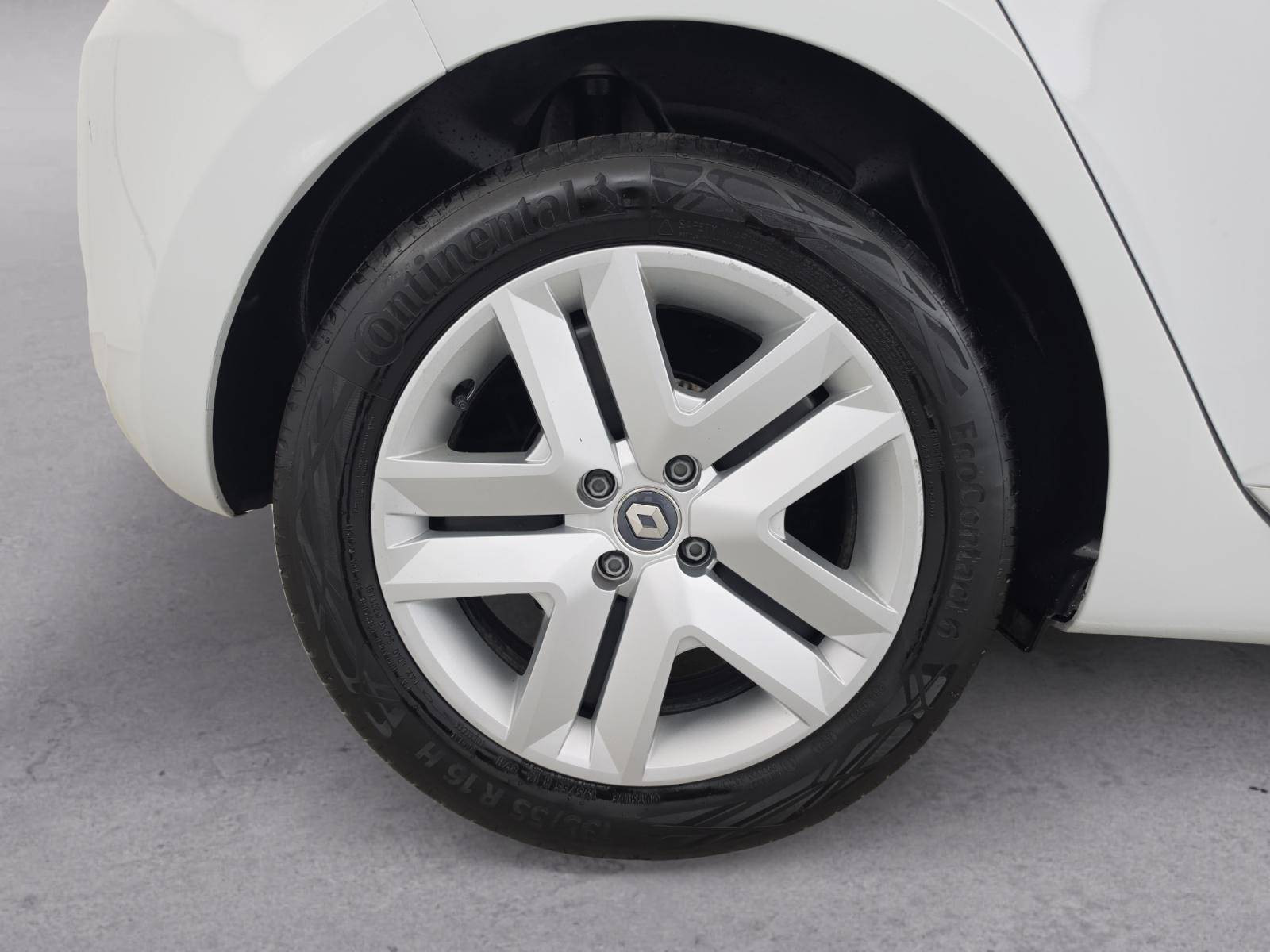 Vente en ligne Renault Clio 5 Clio TCe 90 - 21N au prix de 12 490 €