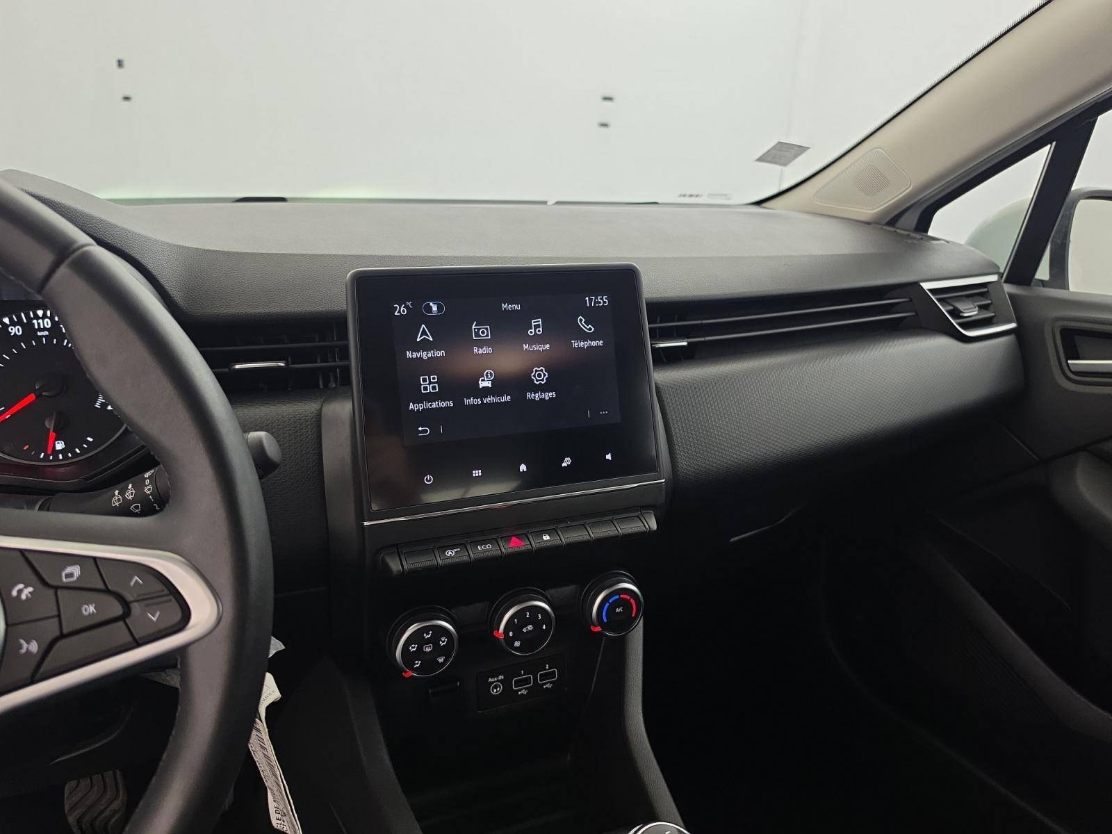Vente en ligne Renault Clio 5 Clio TCe 90 - 21N au prix de 12 490 €