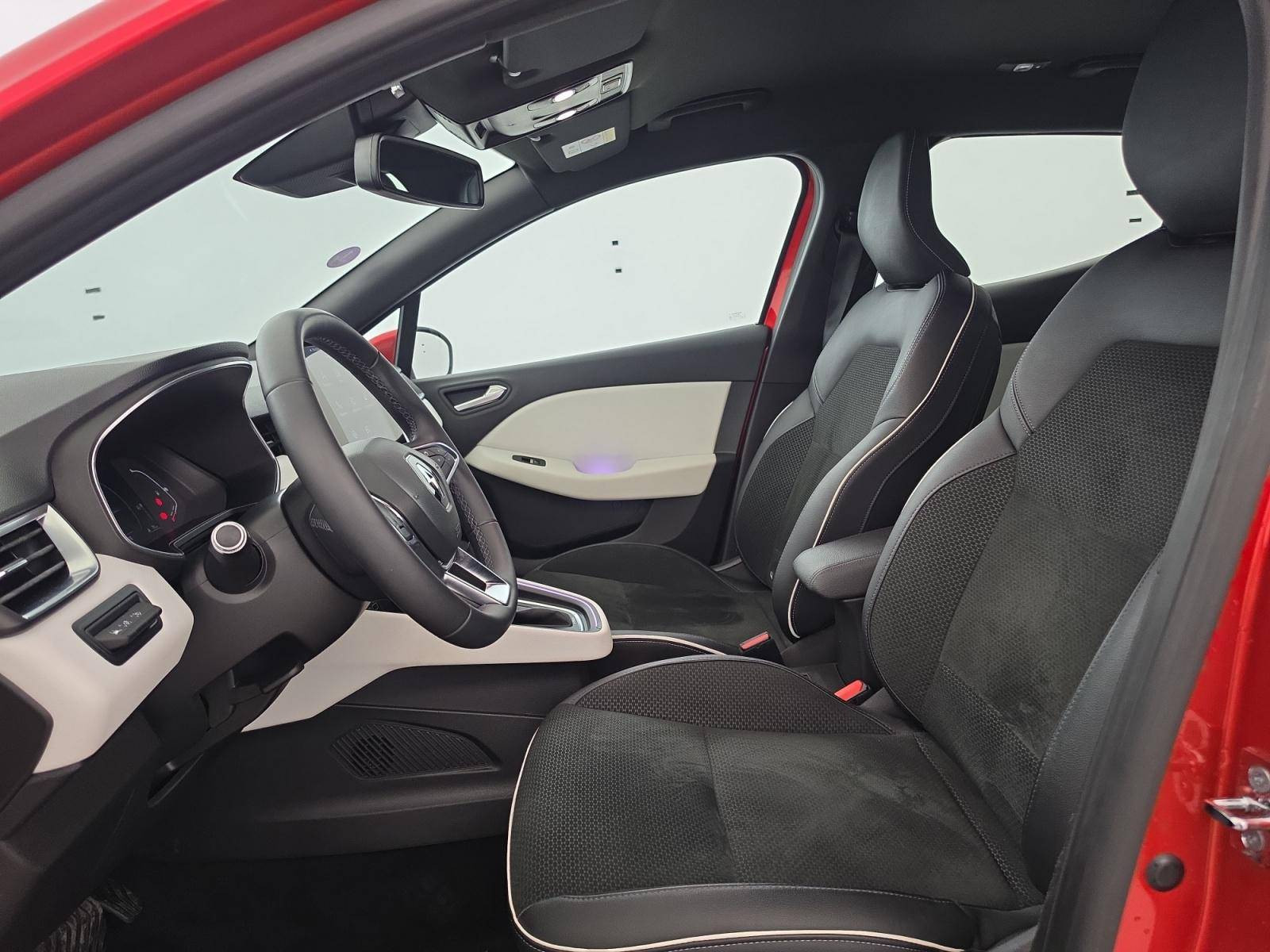 Vente en ligne Renault Clio 5 Clio E-Tech 140 au prix de 14 990 €