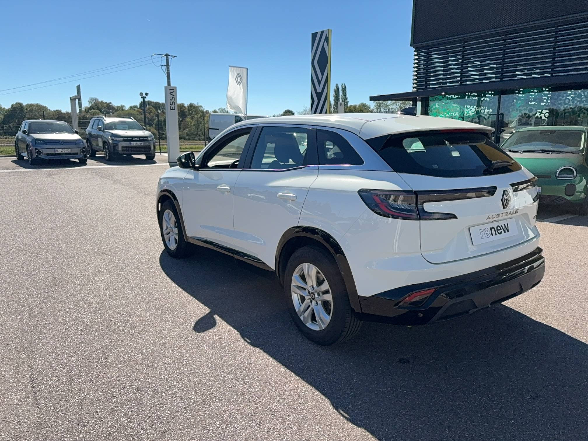 Vente en ligne Renault Austral  E-Tech hybrid 200 au prix de 27 990 €
