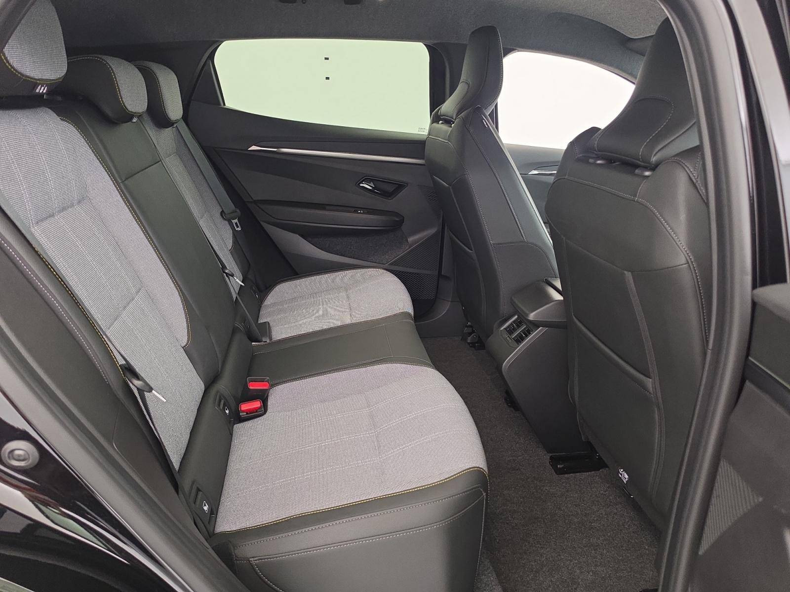 Vente en ligne Renault Megane E-Tech  220 ch autonomie confort GSR2 au prix de 31 991 €