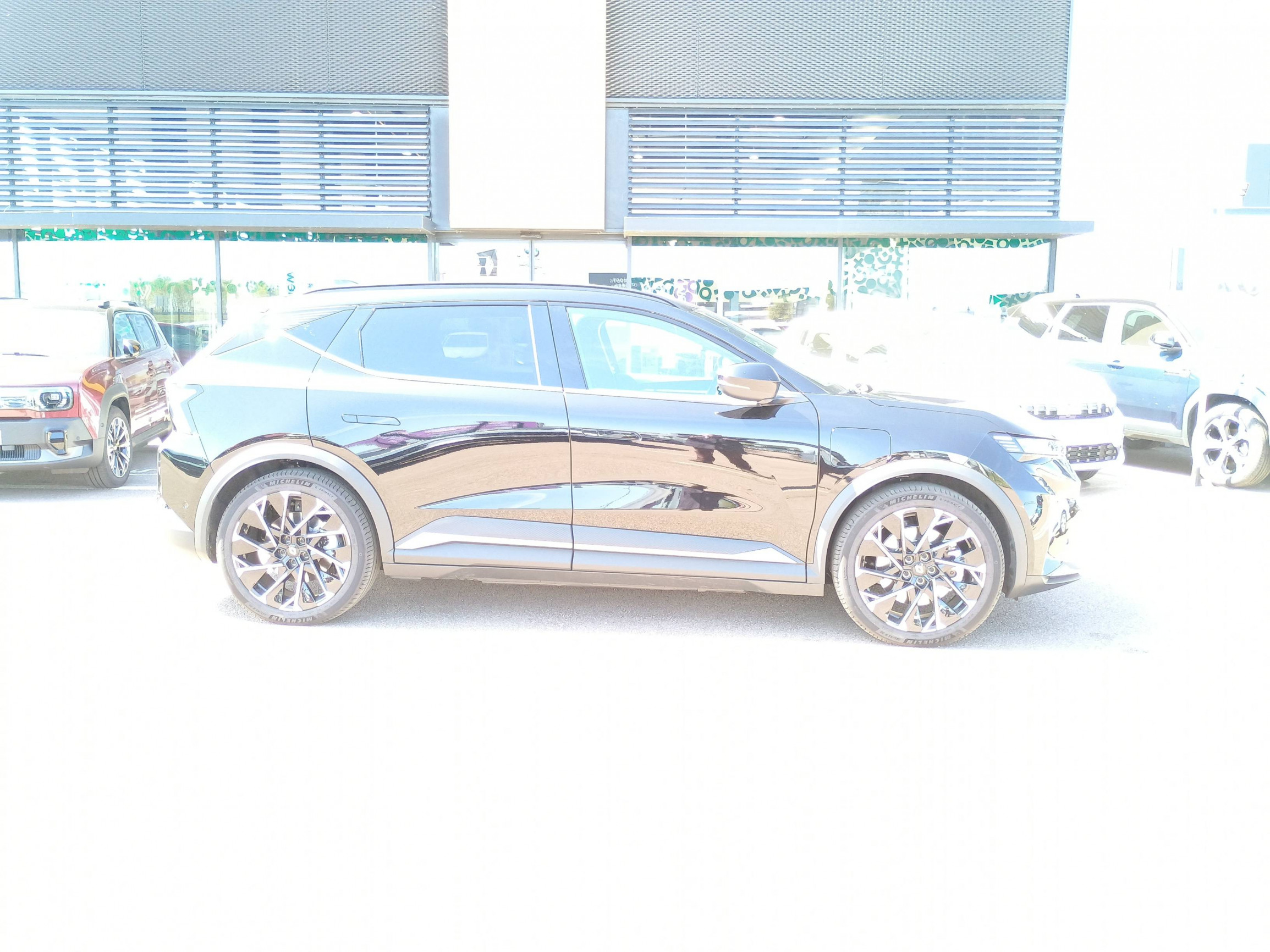 Vente en ligne Renault Scenic E-Tech Scenic E-Tech électrique 220 ch grande autonomie au prix de 45 990 €