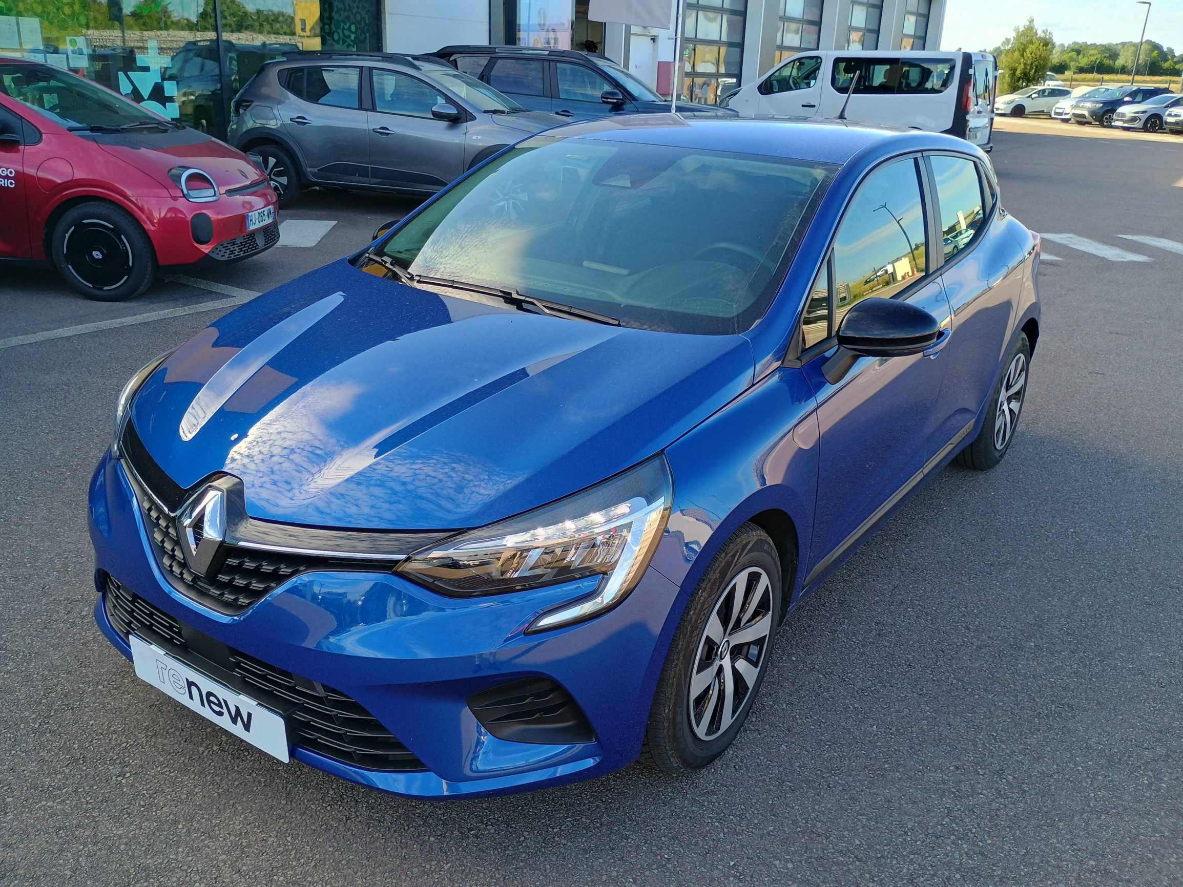 Renault Clio 5 Clio E-Tech full hybrid 145 occasion de 2022 en vente à Alençon