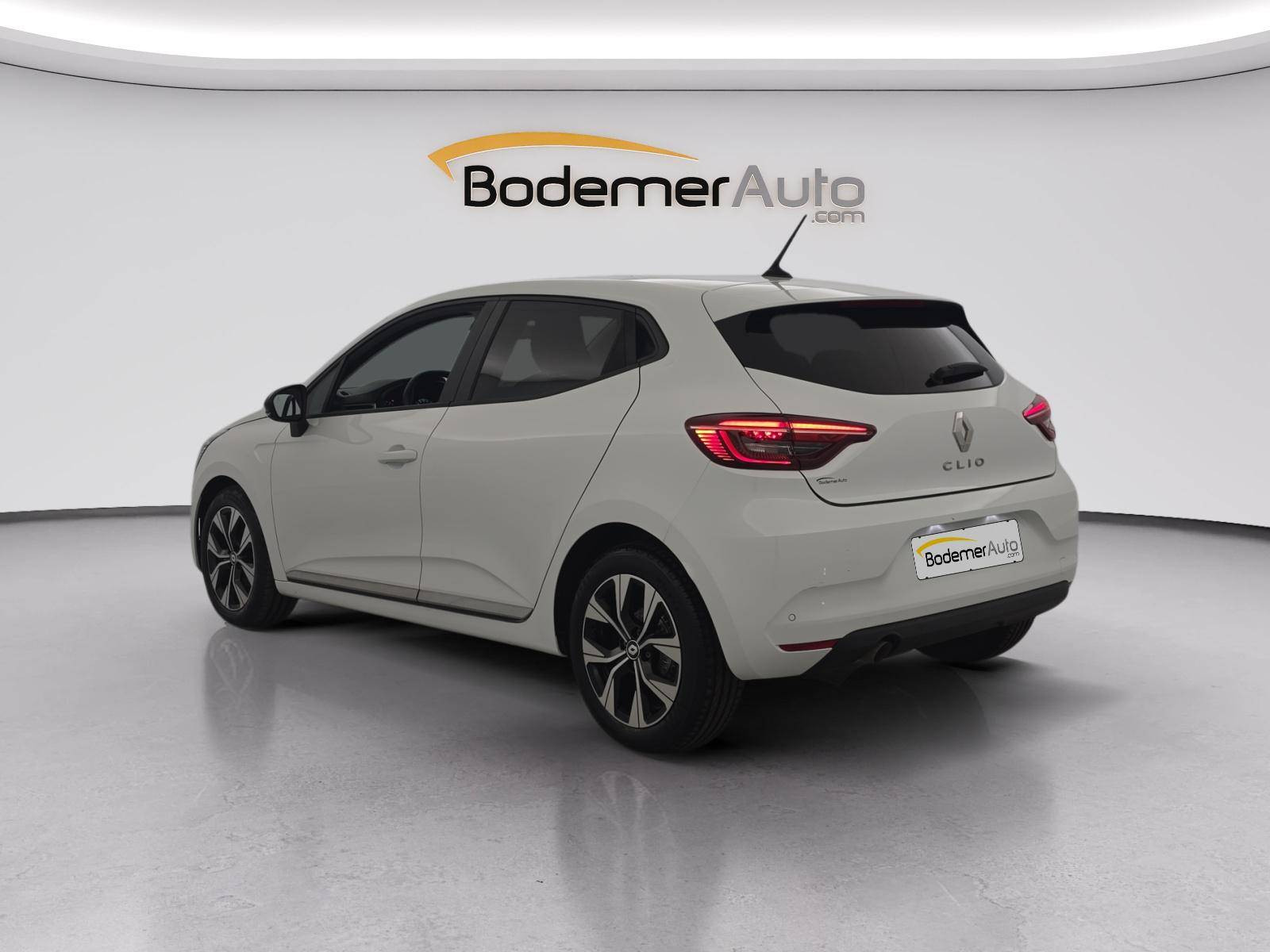 Vente en ligne Renault Clio 5 Clio TCe 100 GPL au prix de 14 491 €