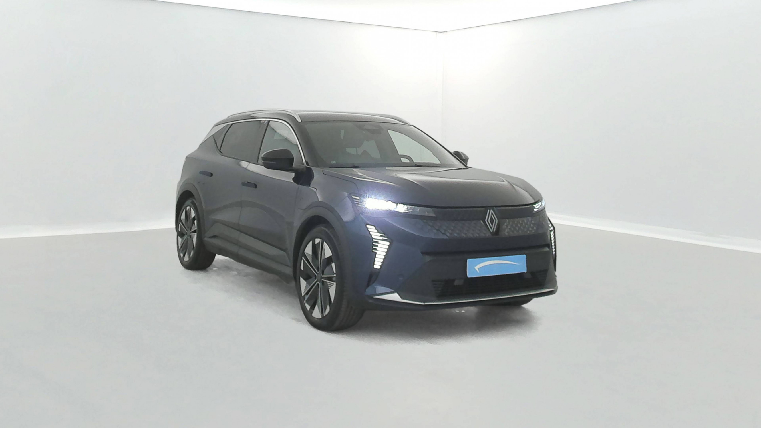 Vente en ligne Renault Scenic E-Tech Scenic E-Tech électrique 220 ch grande autonomie au prix de 35 991 €