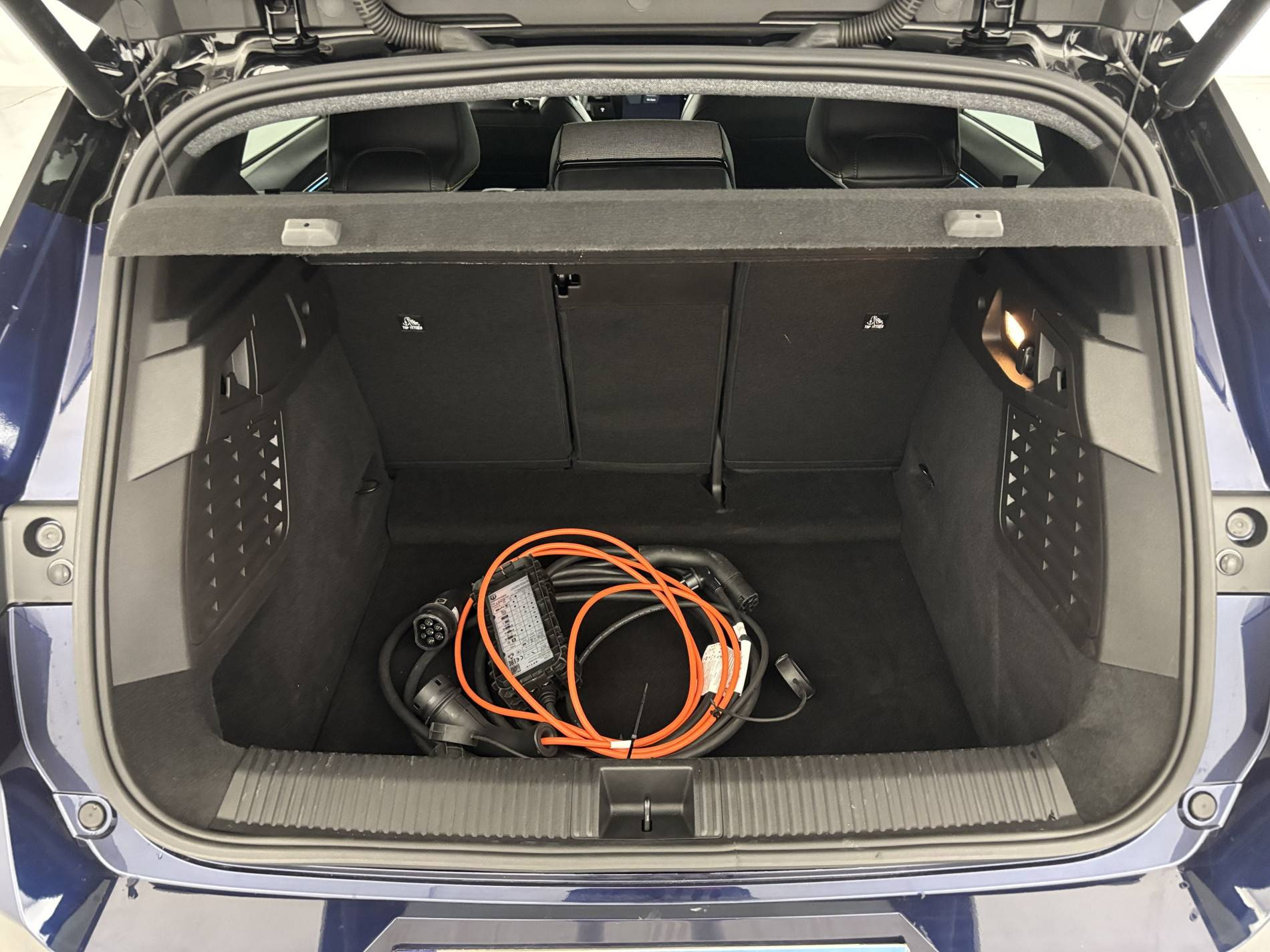 Vente en ligne Renault Scenic E-Tech Scenic E-Tech électrique 220 ch grande autonomie au prix de 35 991 €