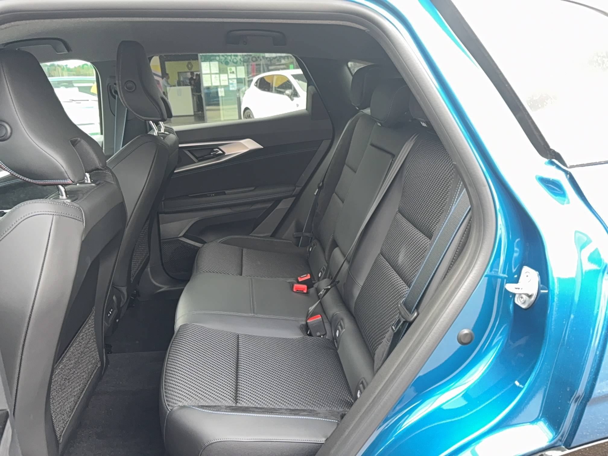 Vente en ligne Renault Austral  full hybrid E-Tech 200 ch au prix de 43 990 €