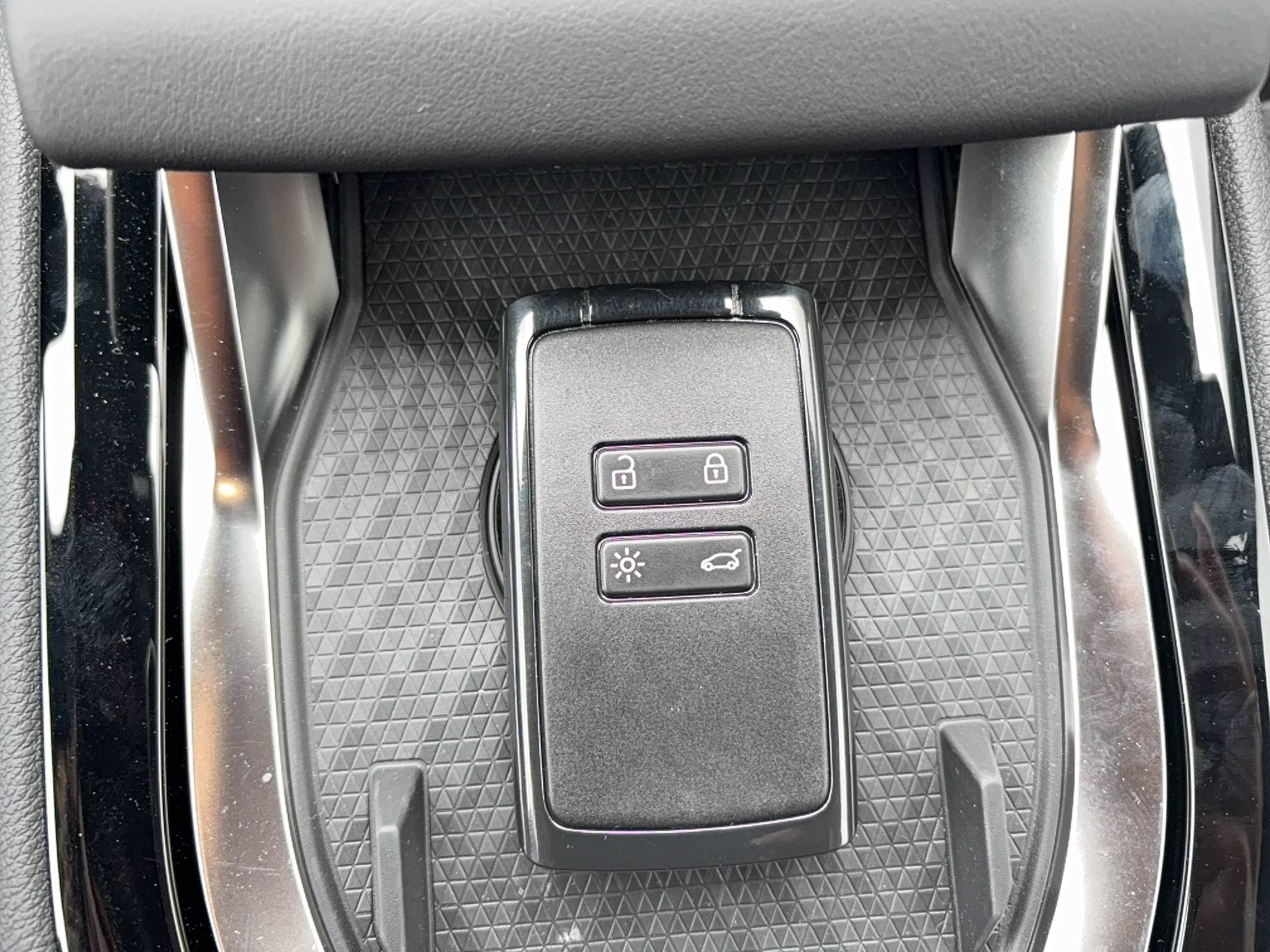 Vente en ligne Renault Austral  full hybrid E-Tech 200 ch au prix de 43 990 €