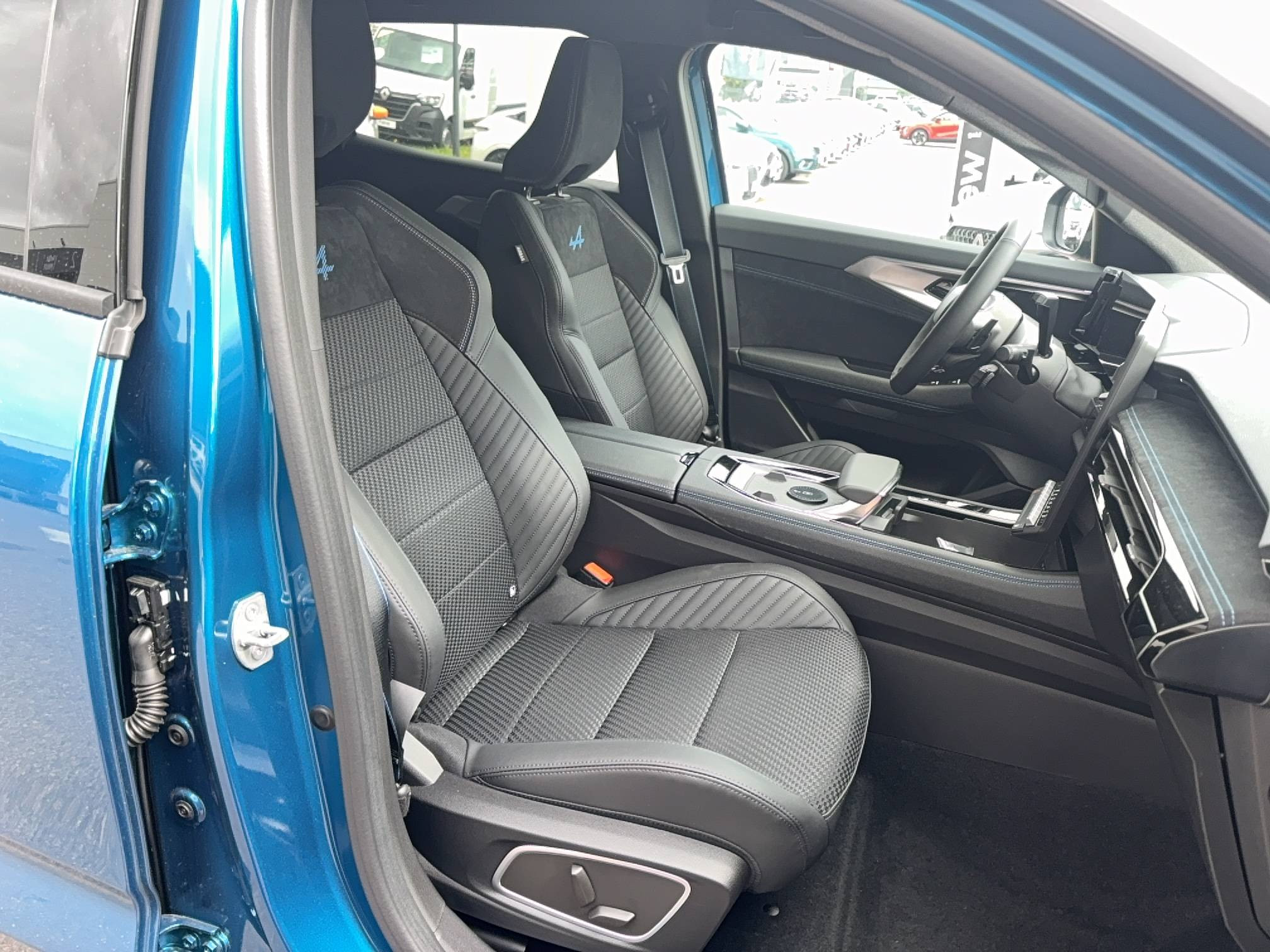 Vente en ligne Renault Austral  full hybrid E-Tech 200 ch au prix de 43 990 €