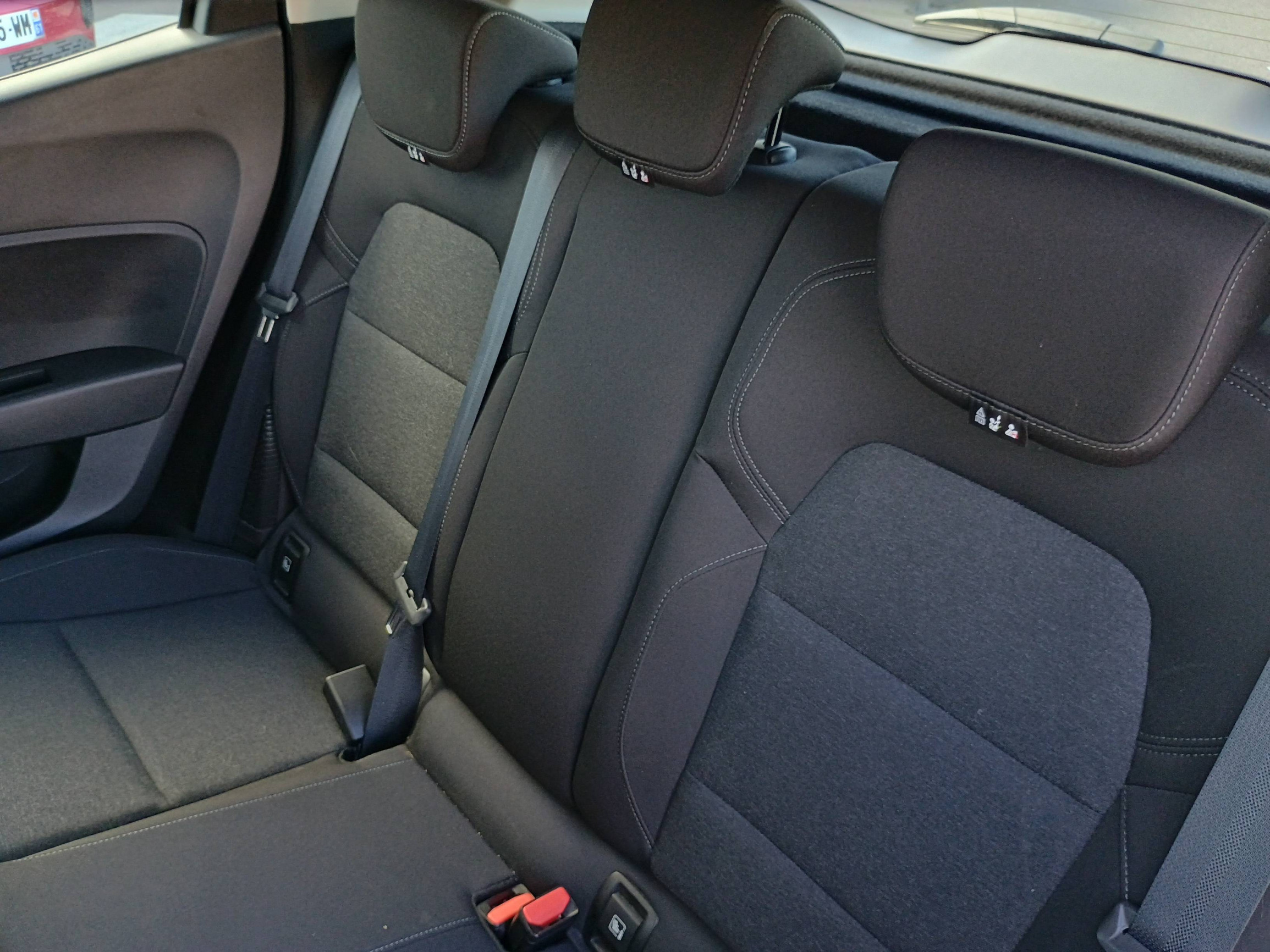 Vente en ligne Renault Clio 5 Clio E-Tech full hybrid 145 au prix de 15 991 €