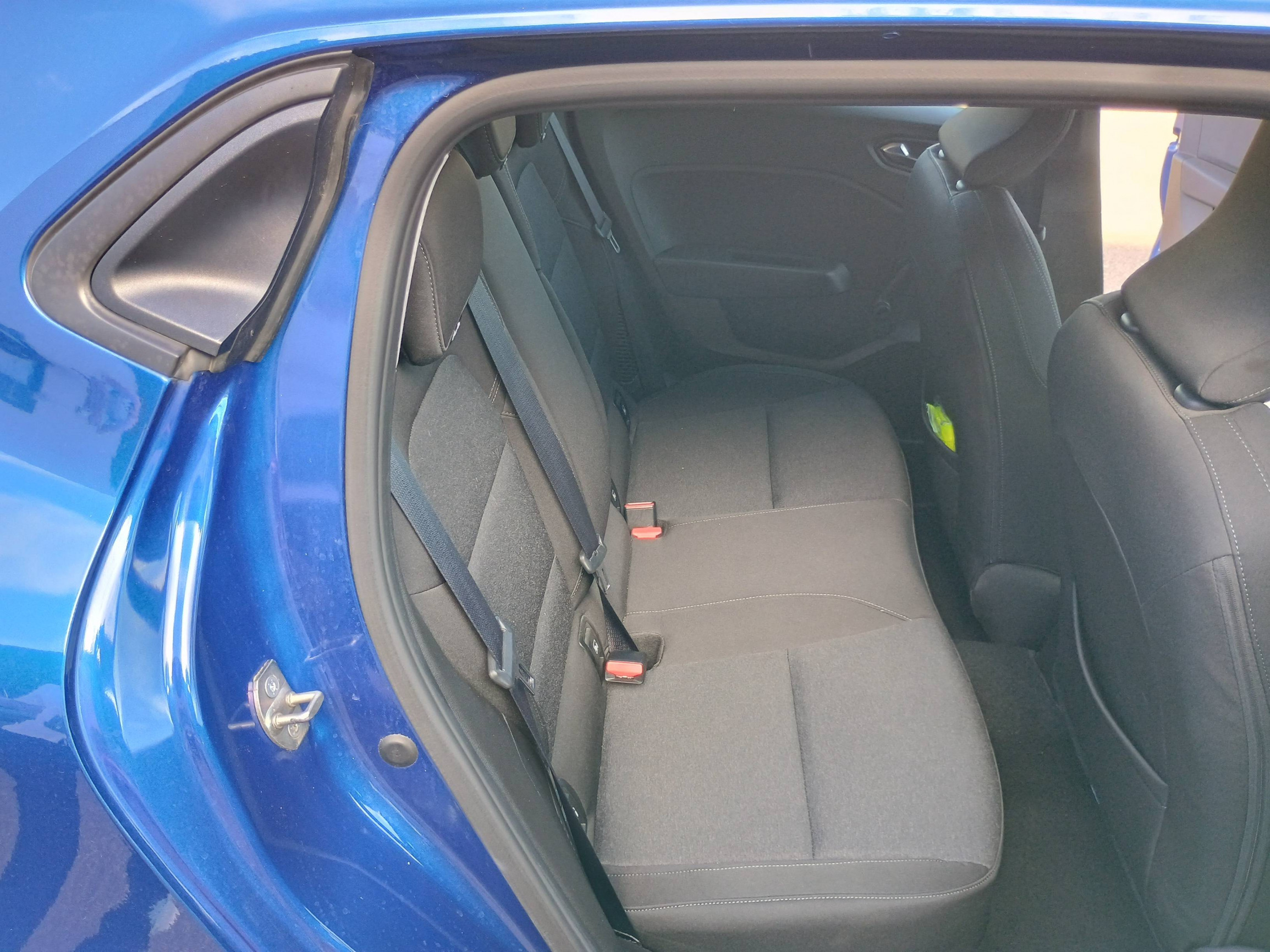 Vente en ligne Renault Clio 5 Clio E-Tech full hybrid 145 au prix de 15 991 €