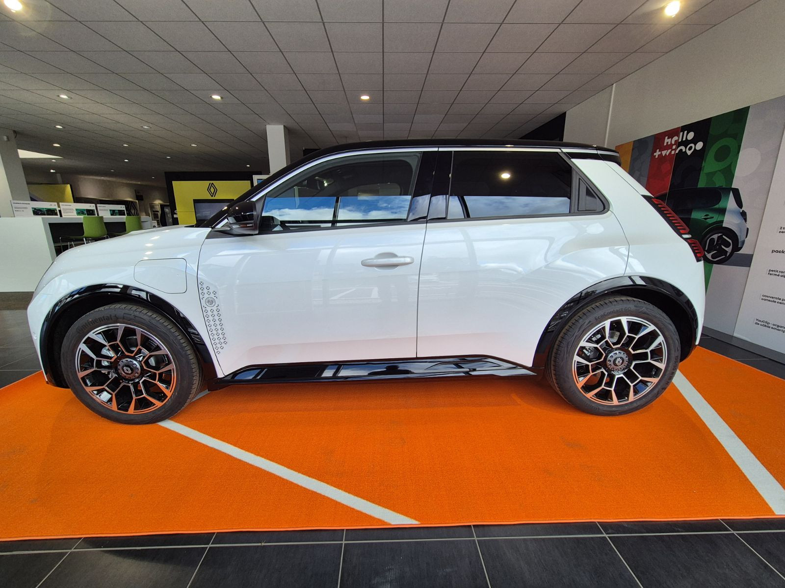 Vente en ligne Renault R5 E-Tech  150 ch autonomie confort au prix de 34 000 €