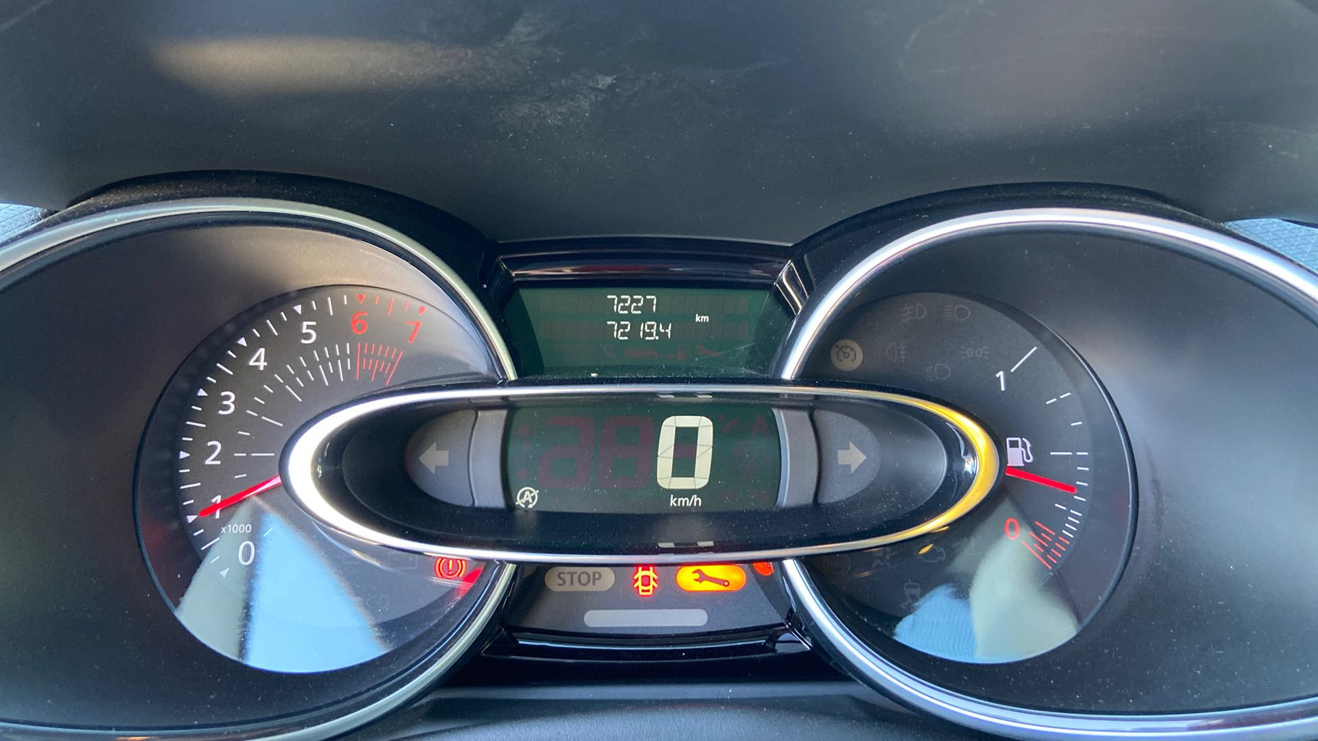 Vente en ligne Renault Clio 4 Clio TCe 90 - 19 au prix de 12 000 €