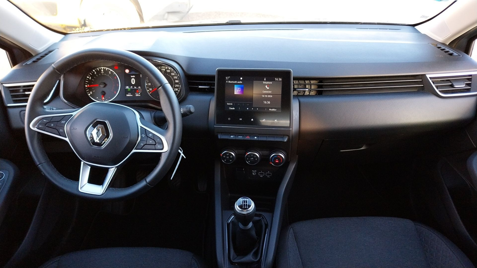 Vente en ligne Renault Clio 5 Clio TCe 90 au prix de 13 600 €