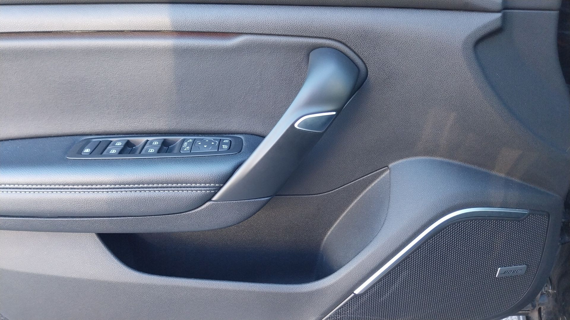 Vente en ligne Renault Megane 4 Mégane IV Berline TCe 140 FAP au prix de 16 200 €