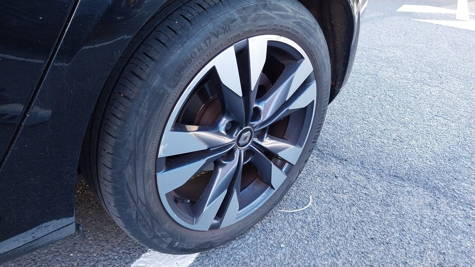 Vente en ligne Renault Megane 4 Mégane IV Berline TCe 140 FAP au prix de 16 200 €