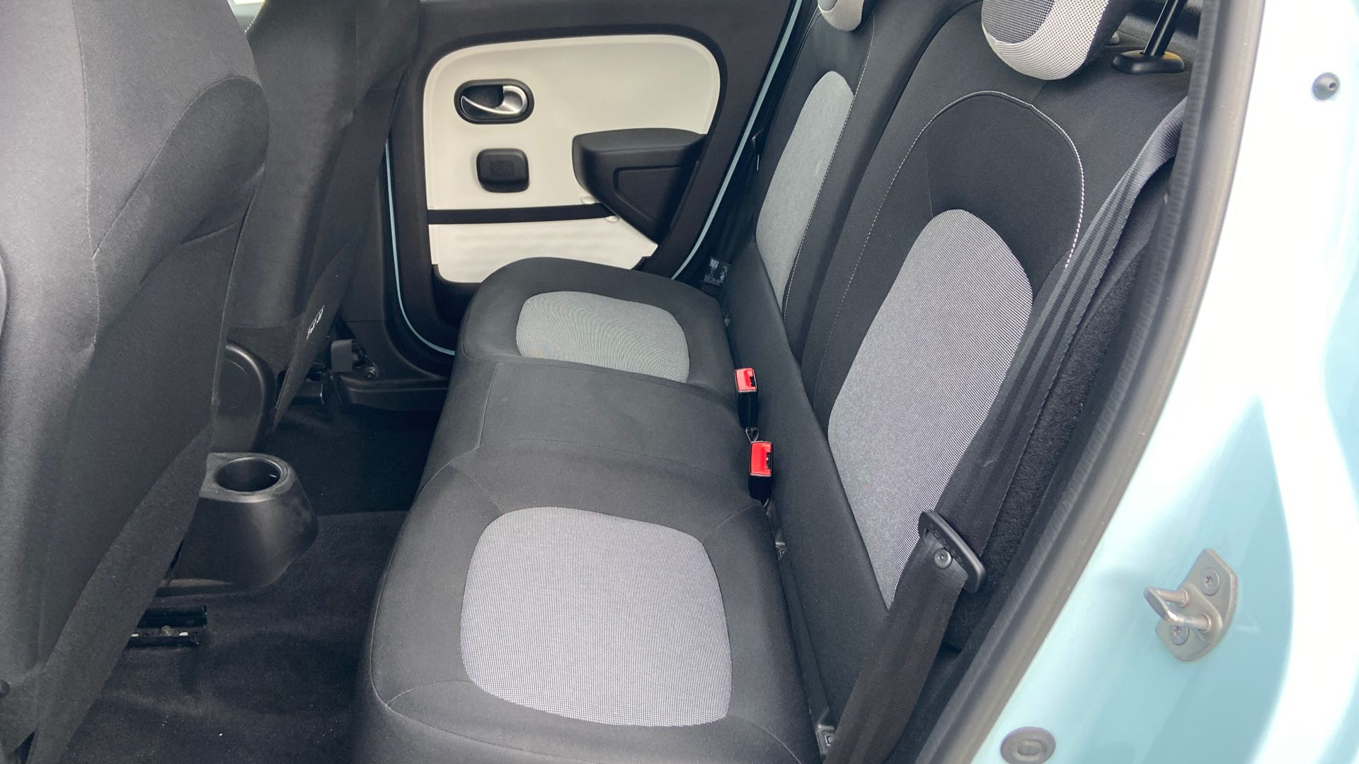 Vente en ligne Renault Twingo Electrique Twingo III E-Tech au prix de 13 500 €