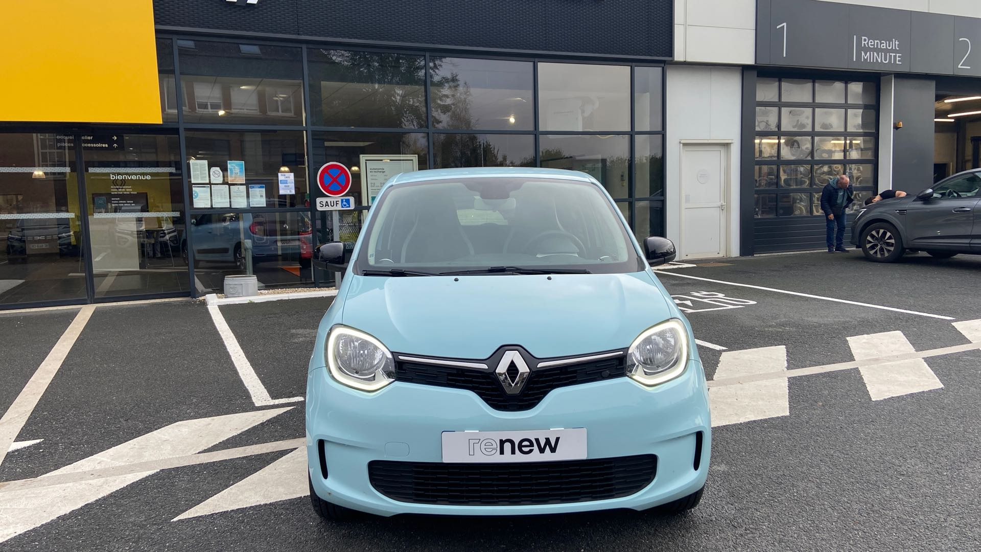 Vente en ligne Renault Twingo Electrique Twingo III E-Tech au prix de 13 500 €