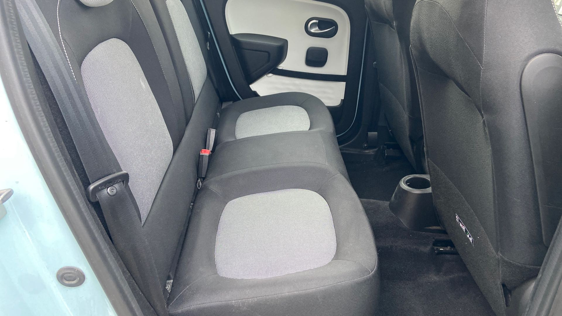 Vente en ligne Renault Twingo Electrique Twingo III E-Tech au prix de 13 500 €