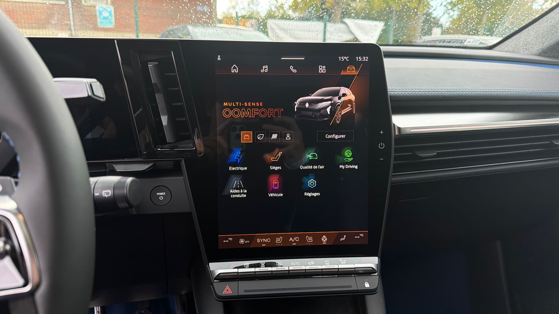 Vente en ligne Renault Scenic E-Tech Scenic E-Tech électrique 220 ch grande autonomie au prix de 46 990 €