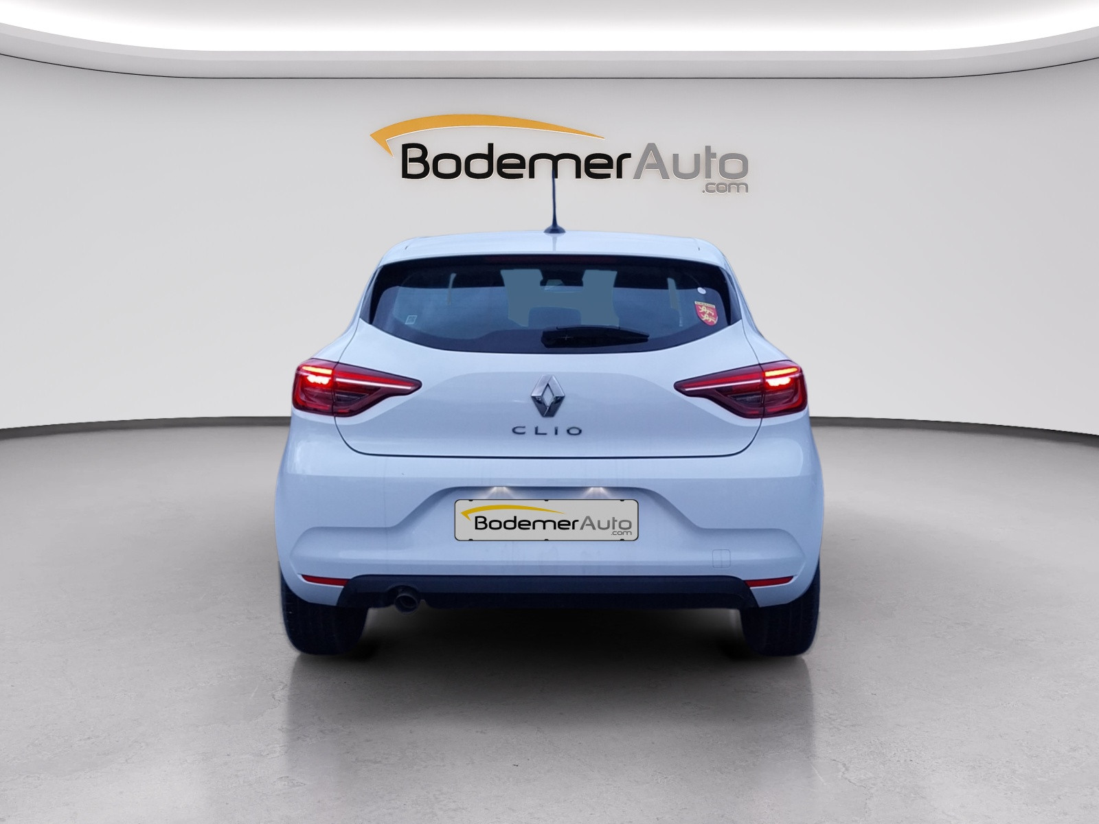 Vente en ligne Renault Clio 5 Clio TCe 90 au prix de 14 490 €