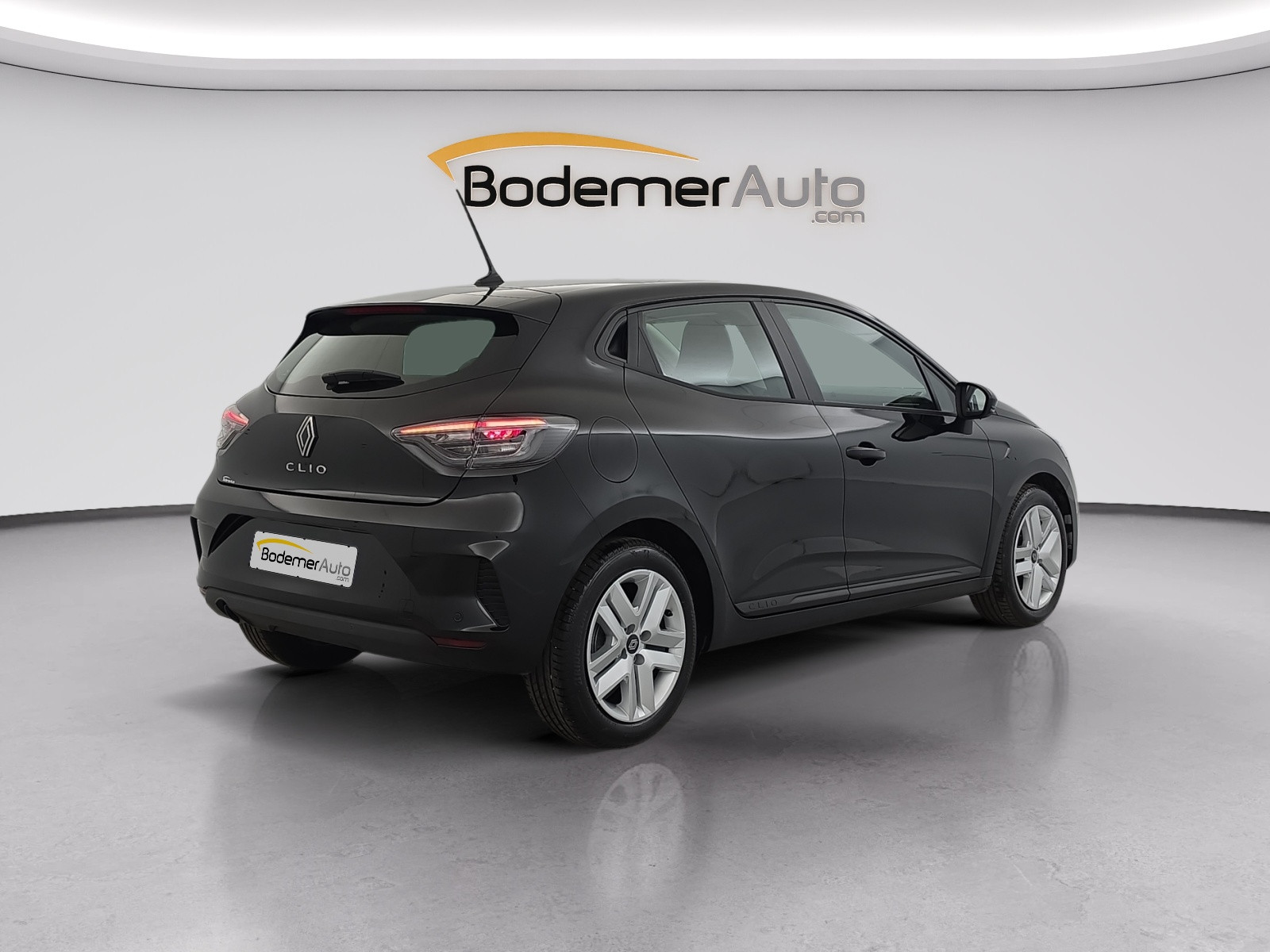 Vente en ligne Renault Clio 5 Clio Blue dCi 100 ch GSR2 au prix de 18 200 €