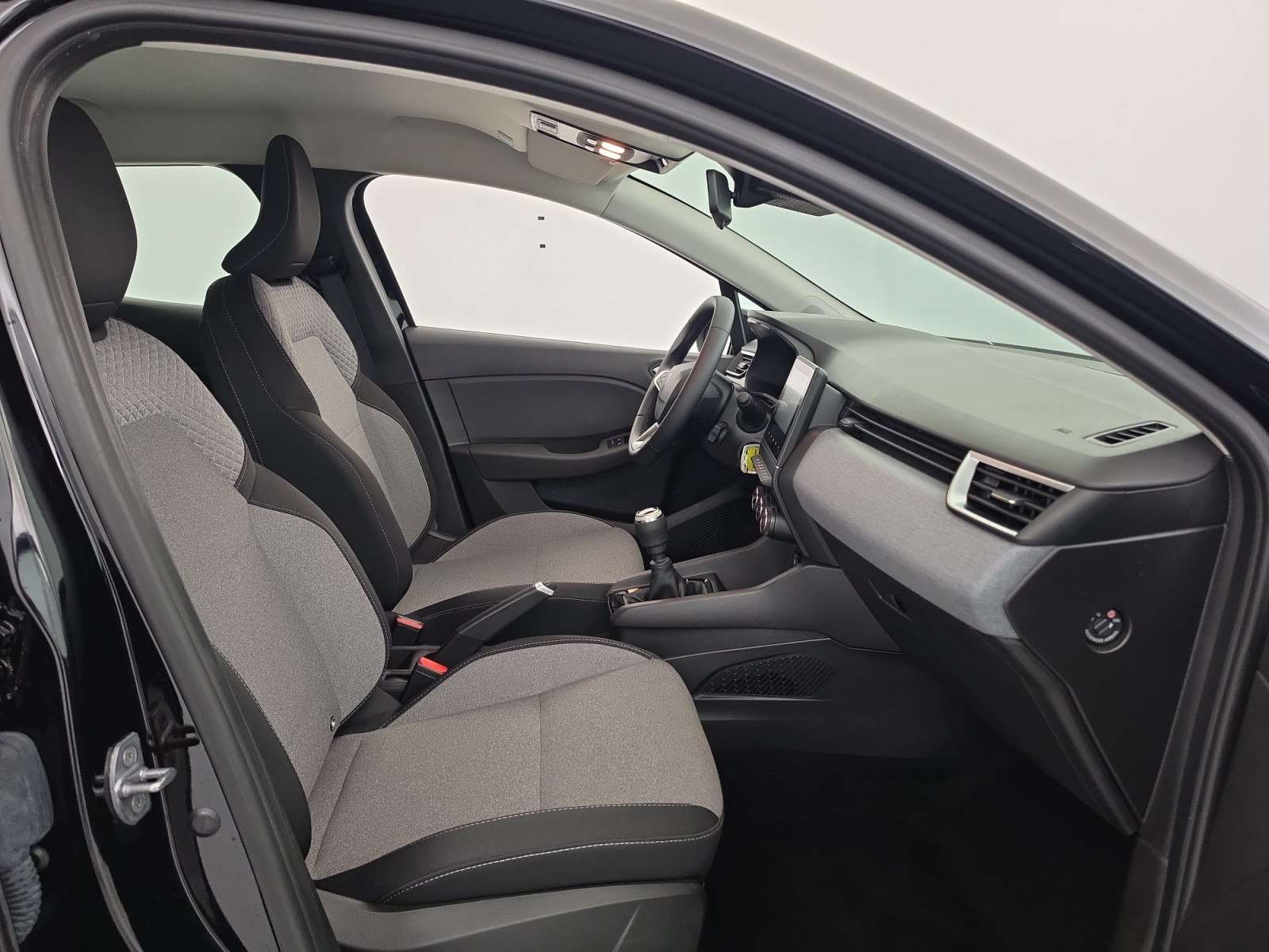 Vente en ligne Renault Clio 5 Clio Blue dCi 100 ch GSR2 au prix de 18 200 €