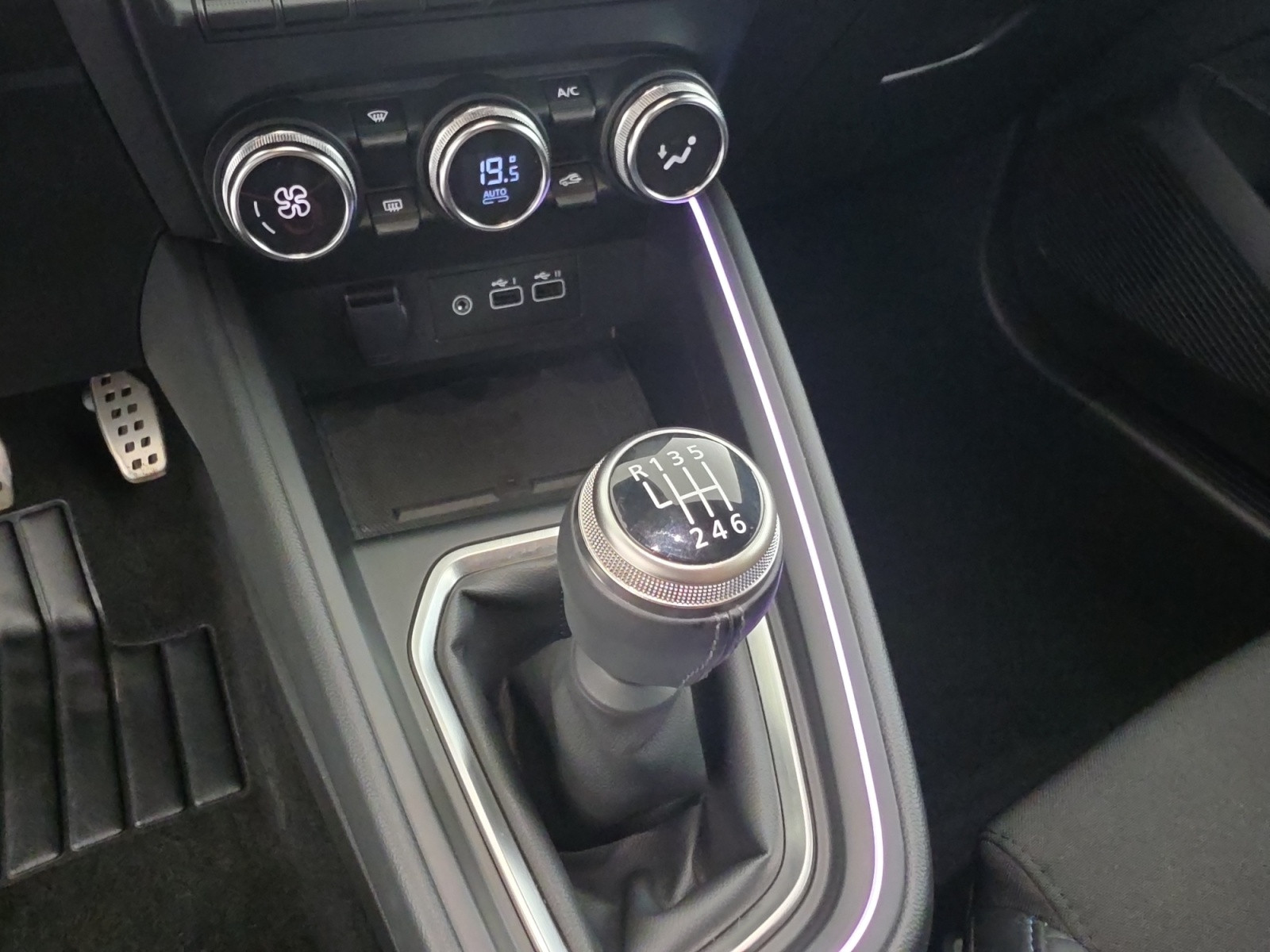 Vente en ligne Renault Clio 5 Clio TCe 90 ch GSR2 au prix de 19 100 €